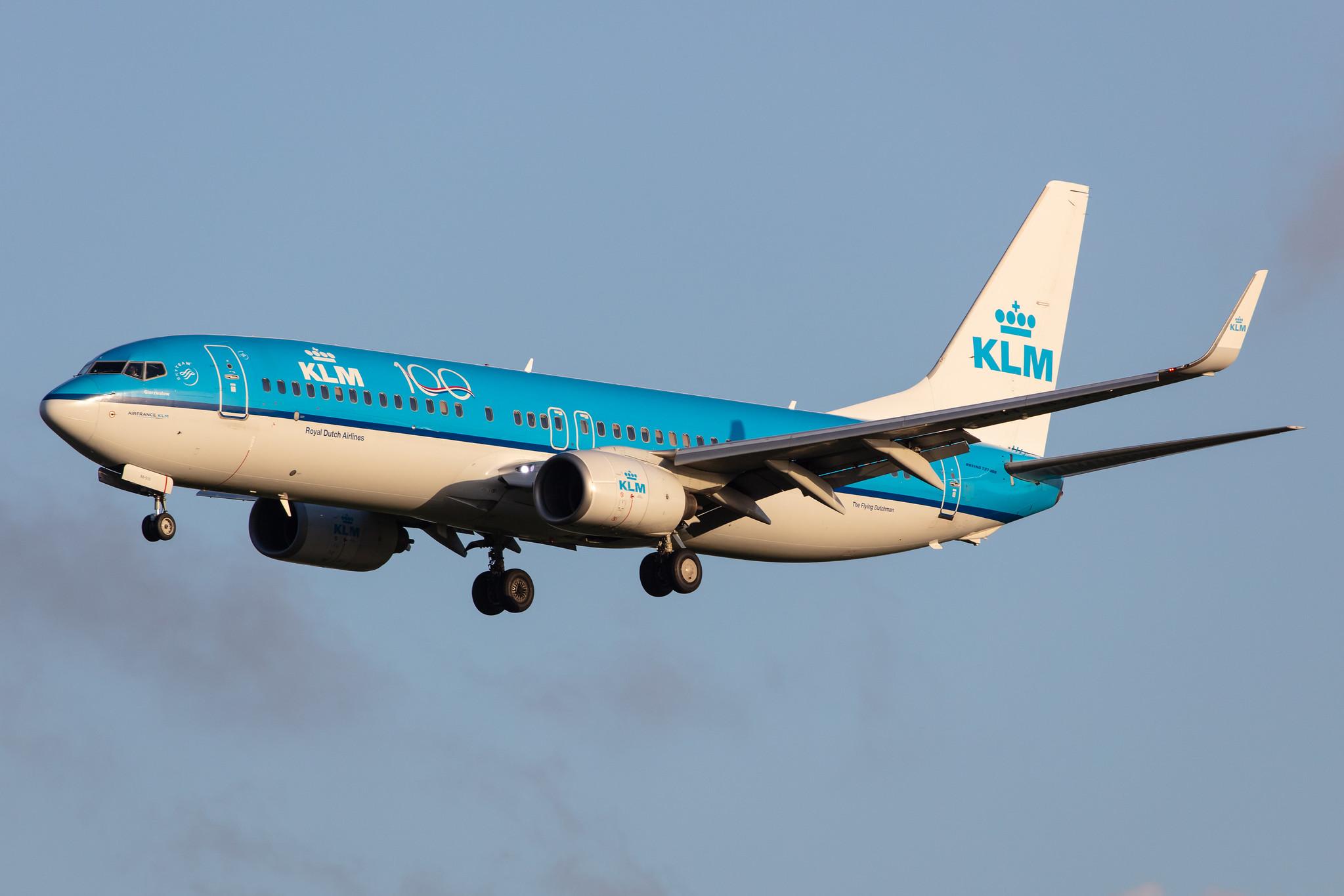 Amsterdam Airport Schiphol: KLM (KL / KLM) |  Boeing 737-8K2 B738 | PH-BXK | MSN 29598