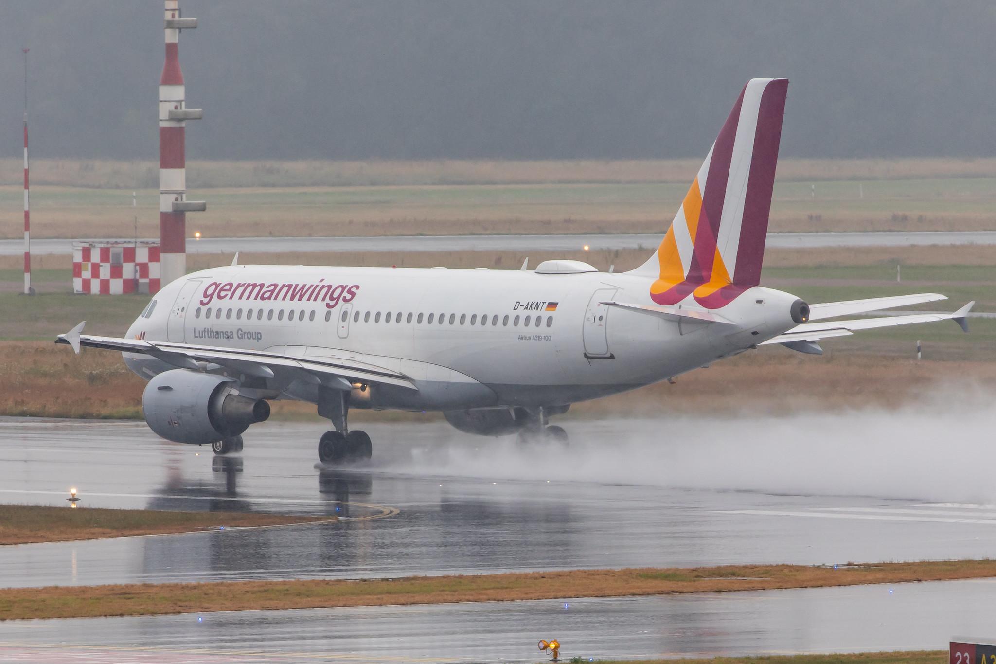 Hamburg Airport: Eurowings (EW / EWG) | Operator: Germanwings |  Airbus A319-112 A319 | D-AKNT | MSN 2607