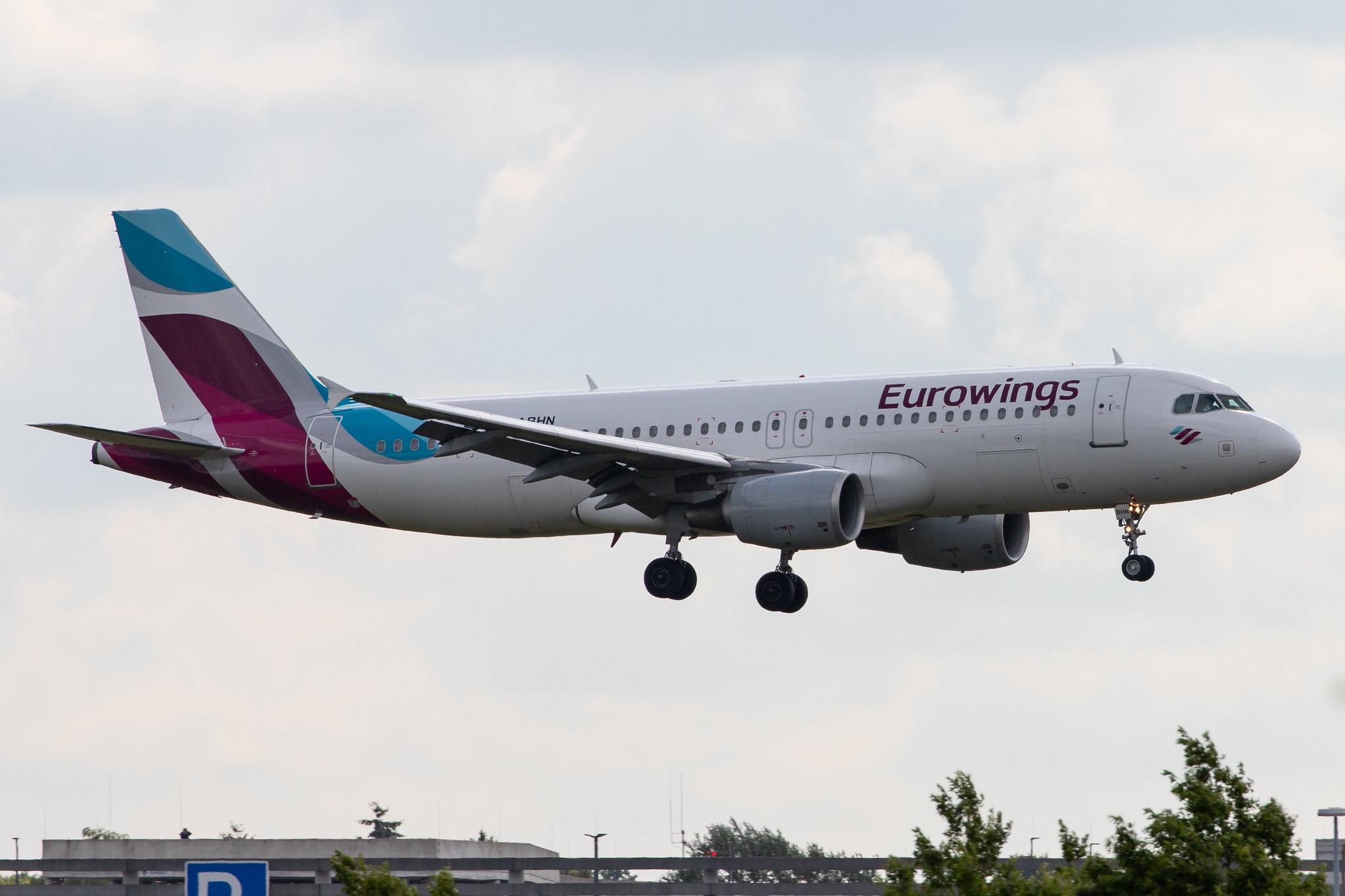 Hamburg Airport: Eurowings (EW / EWG) | Operator: Eurowings Europe |  Airbus A320-214 A320 | D-ABHN | MSN 4368