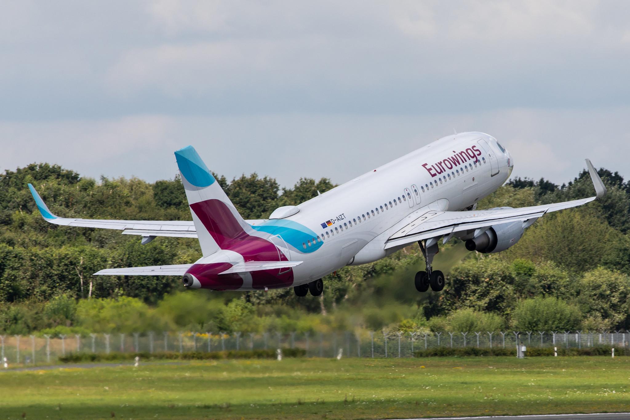 Hamburg Airport: Eurowings (EW / EWG) |  Airbus A320-214 A320 | D-AIZT | MSN 5601