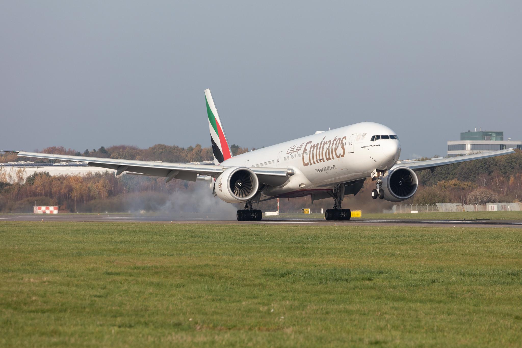 Hamburg Airport: Emirates (EK / UAE) |  Boeing 777-31H(ER) B77W | A6-EQA | MSN 42346