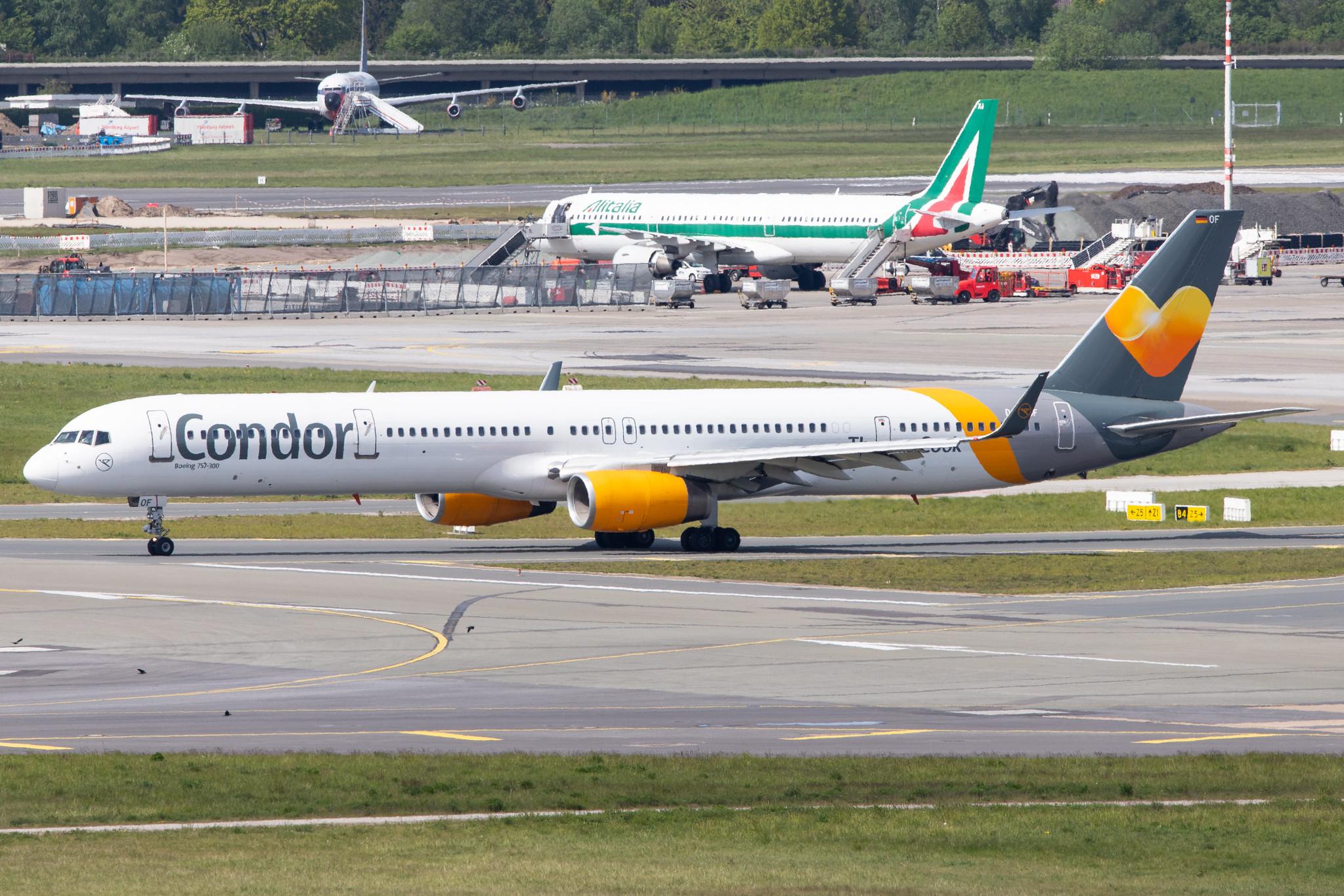 Hamburg Airport: Condor (DE / CFG) |  Boeing 757-330 B753 | D-ABOF | MSN 29013
