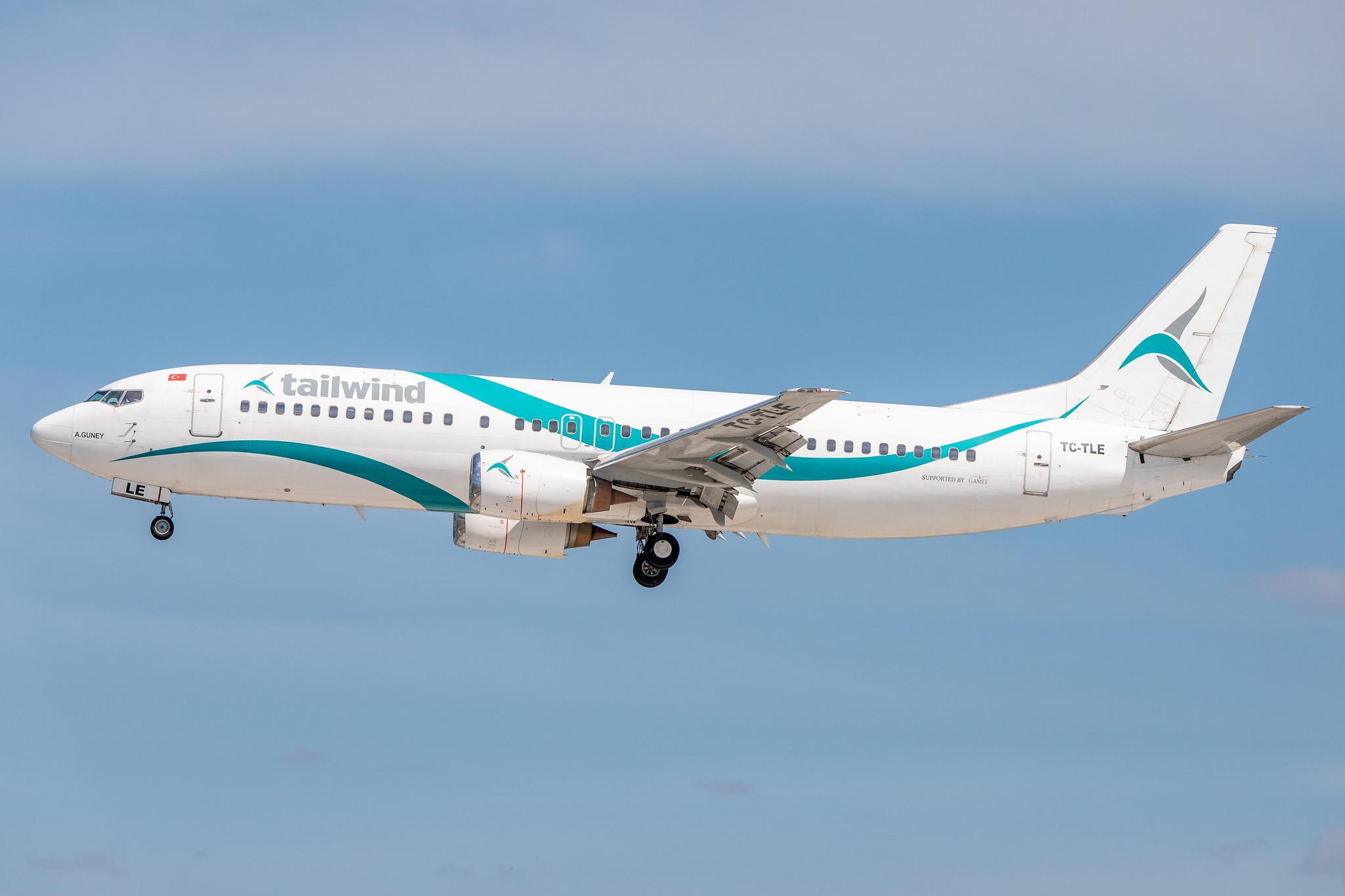 Hamburg Airport: Tailwind Airlines (TI / TWI) |  Boeing 737-4Q8 B734 | TC-TLE | MSN 27628