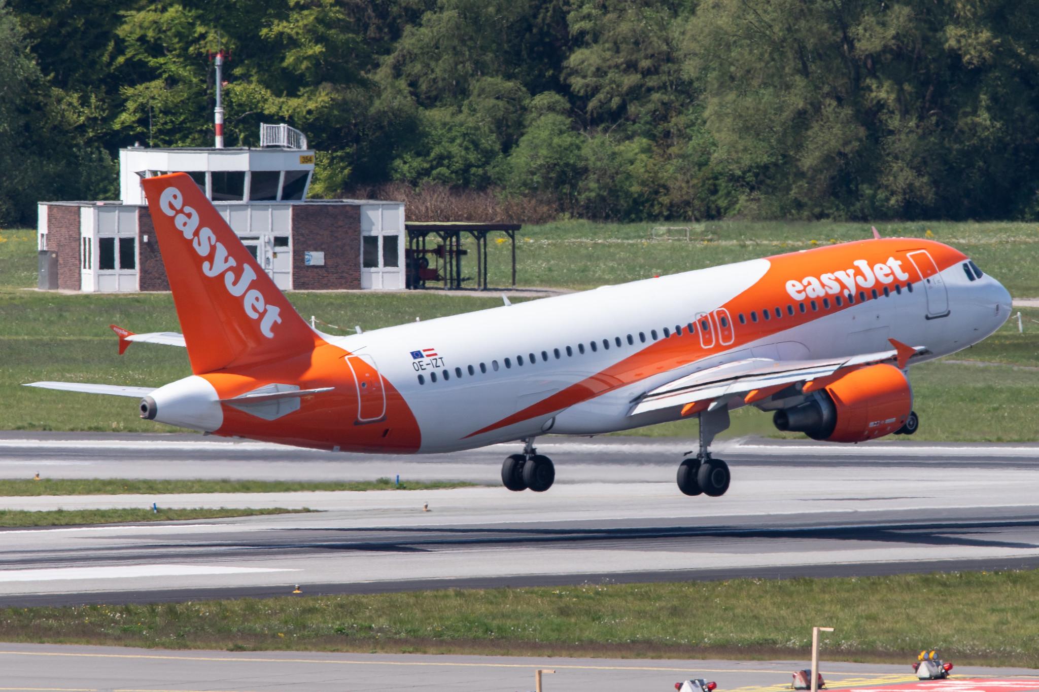 Hamburg Airport: easyJet (U2 / EZY) | Operator: easyJet Europe |  Airbus A320-214 A320 | OE-IZT | MSN 3995