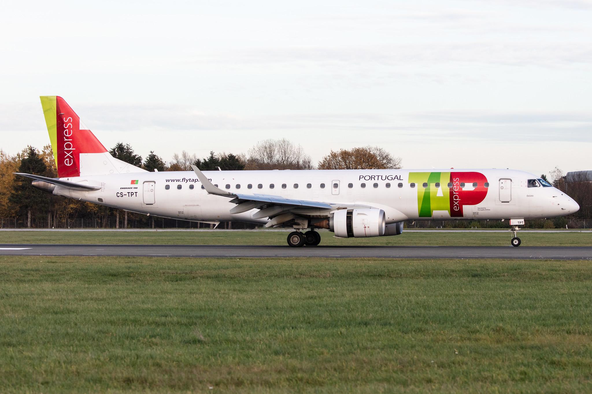 Hamburg Airport: TAP Express (NI / PGA) |  Embraer E190LR E190 | CS-TPT | MSN 19000495