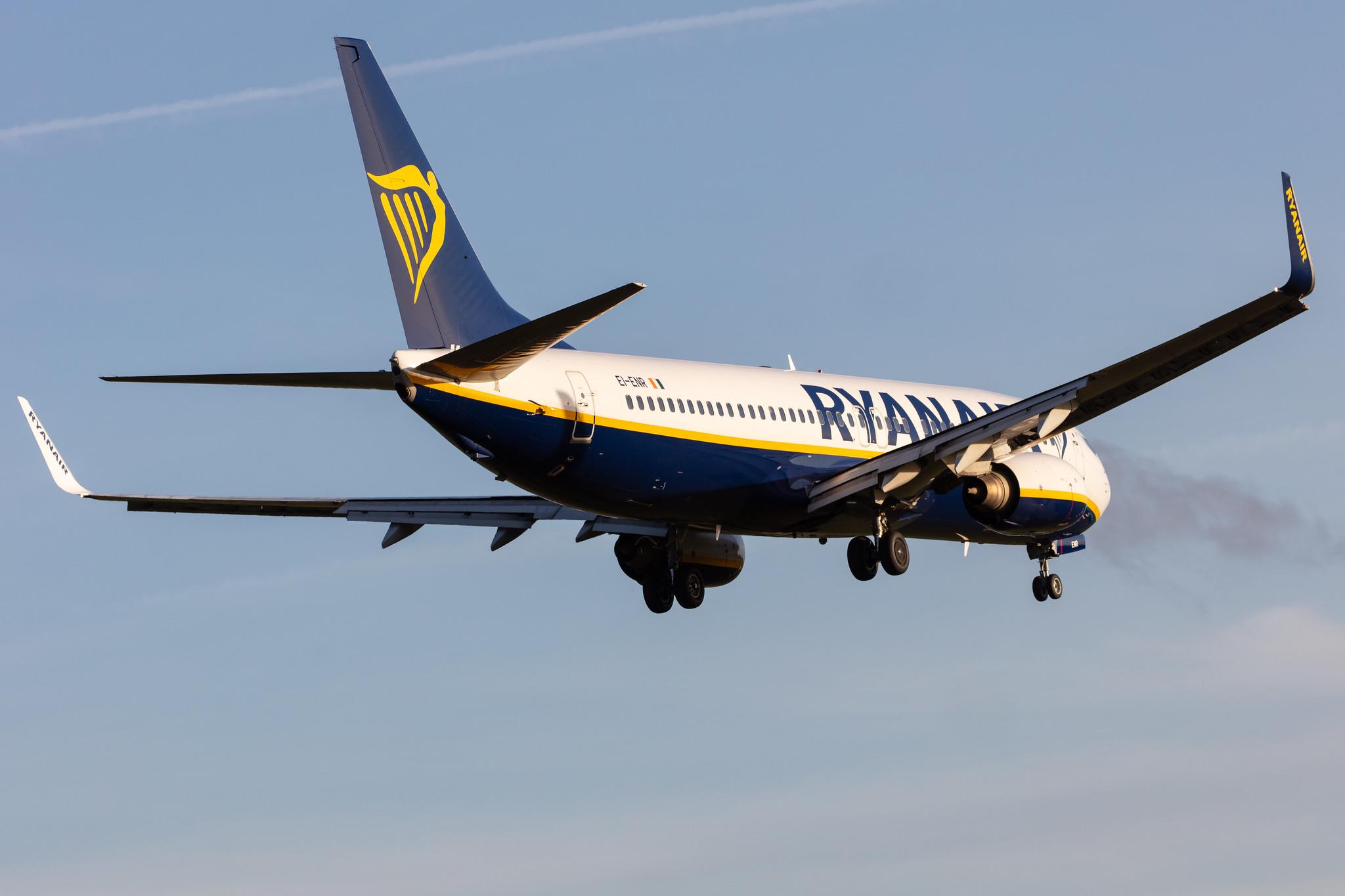 Hamburg Airport: Ryanair (FR / RYR) |  Boeing 737-8AS B738 | EI-ENR | MSN 35041
