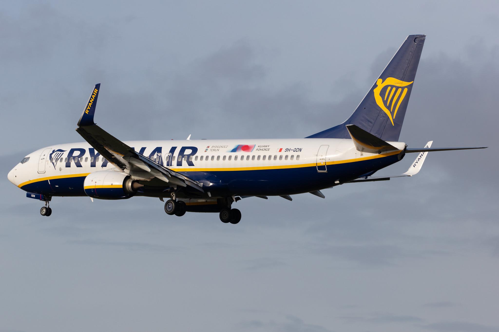 Hamburg Airport: Ryanair (FR / RYR) | Operator: Malta Air |  Boeing 737-8AS B738 | 9H-QDN | MSN 44763