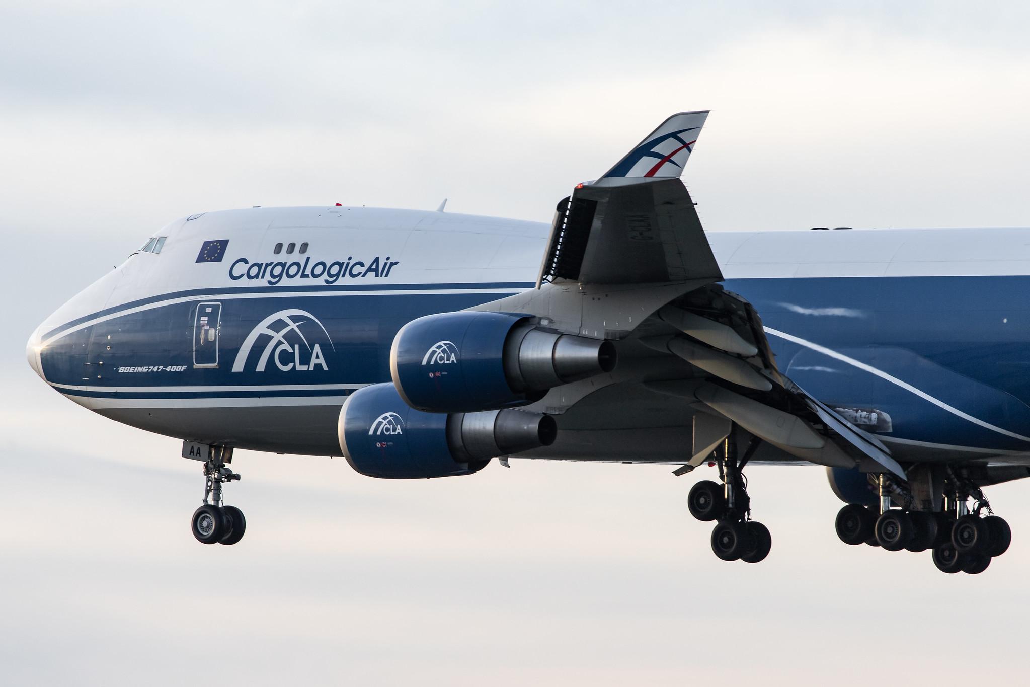 Frankfurt Airport: CargoLogicAir (P3 / CLU) |  Boeing 747-446F B744 | G-CLAA | MSN 33749