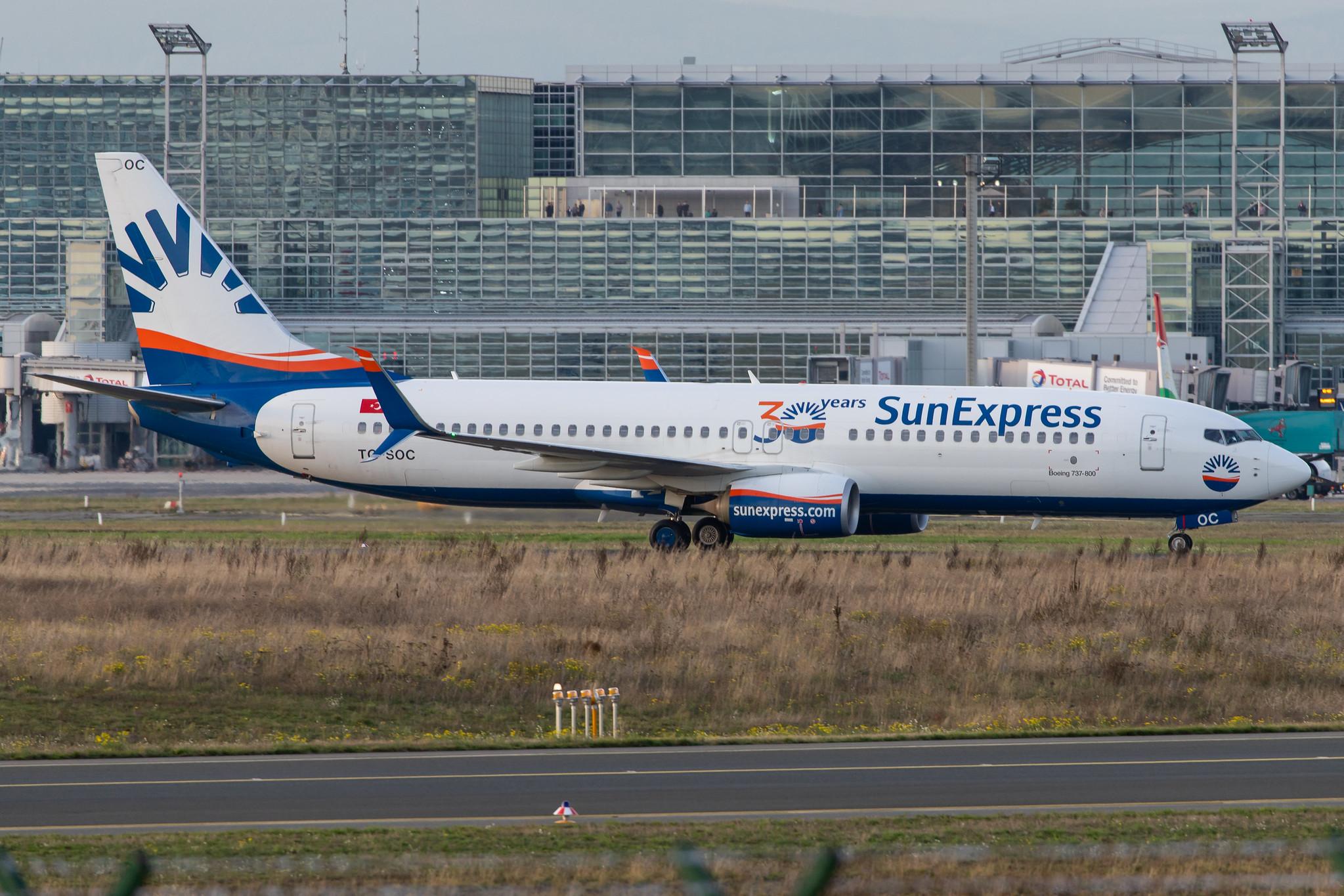 Frankfurt Airport: SunExpress (XQ / SXS) |  Boeing 737-8HC B738 | TC-SOC | MSN 613333