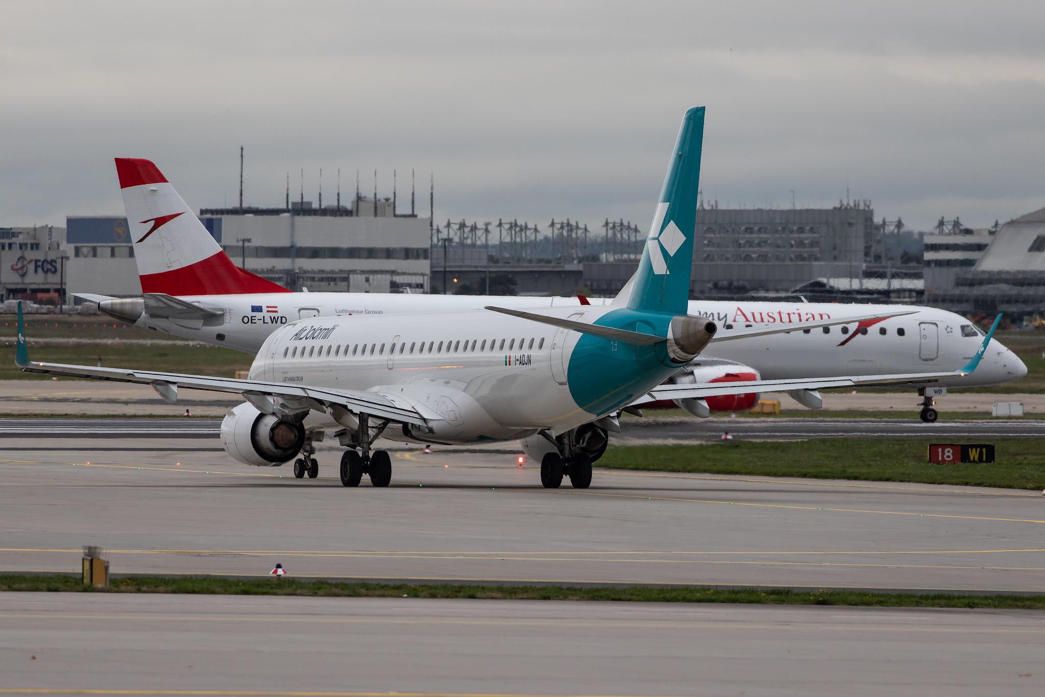 Frankfurt Airport: Air Dolomiti (EN / DLA) |  Embraer E195LR E195 | I-ADJN | MSN 19000270