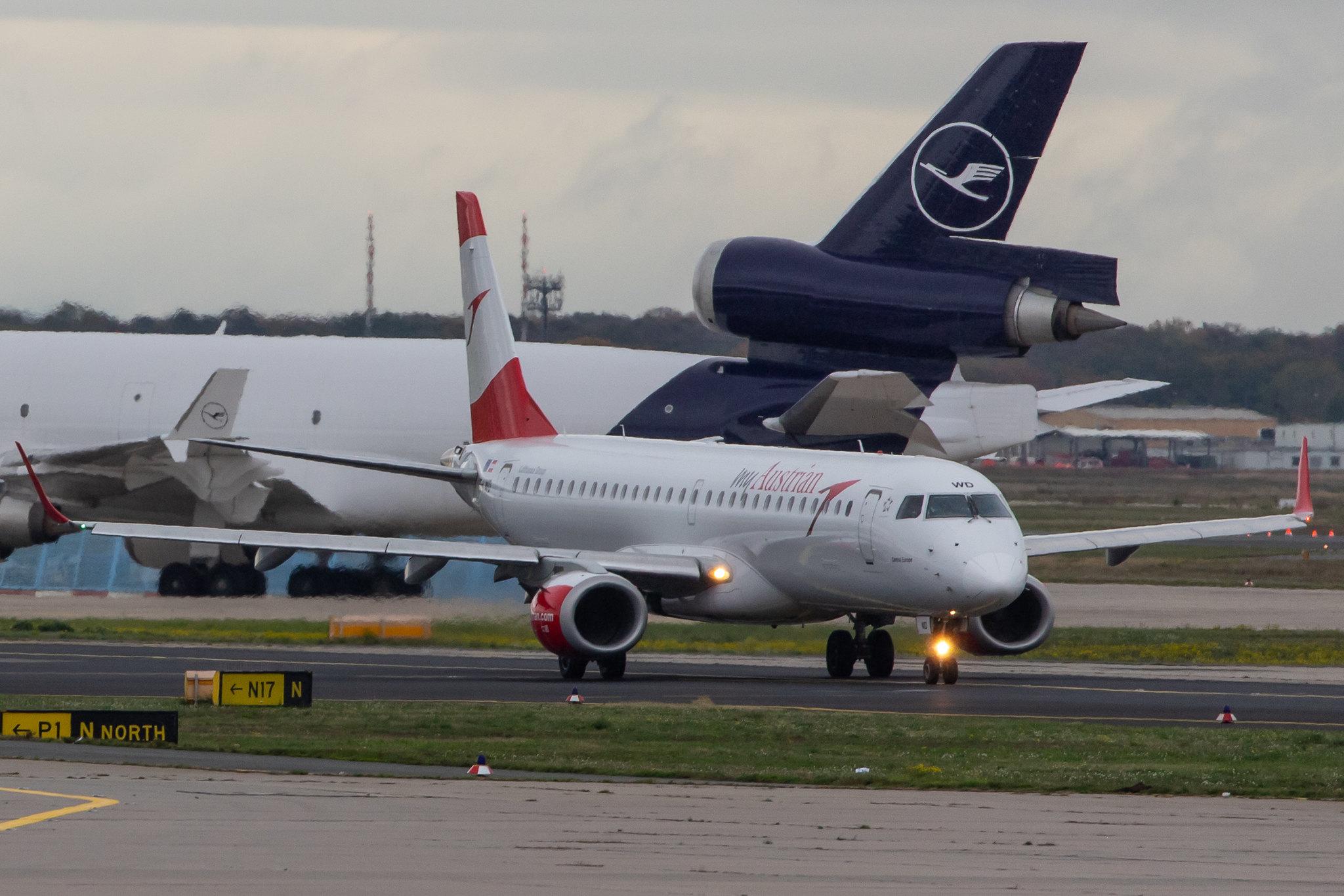 Frankfurt Airport: Austrian Airlines (OS / AUA) |  Embraer E195LR E195 | OE-LWO | MSN 19000555