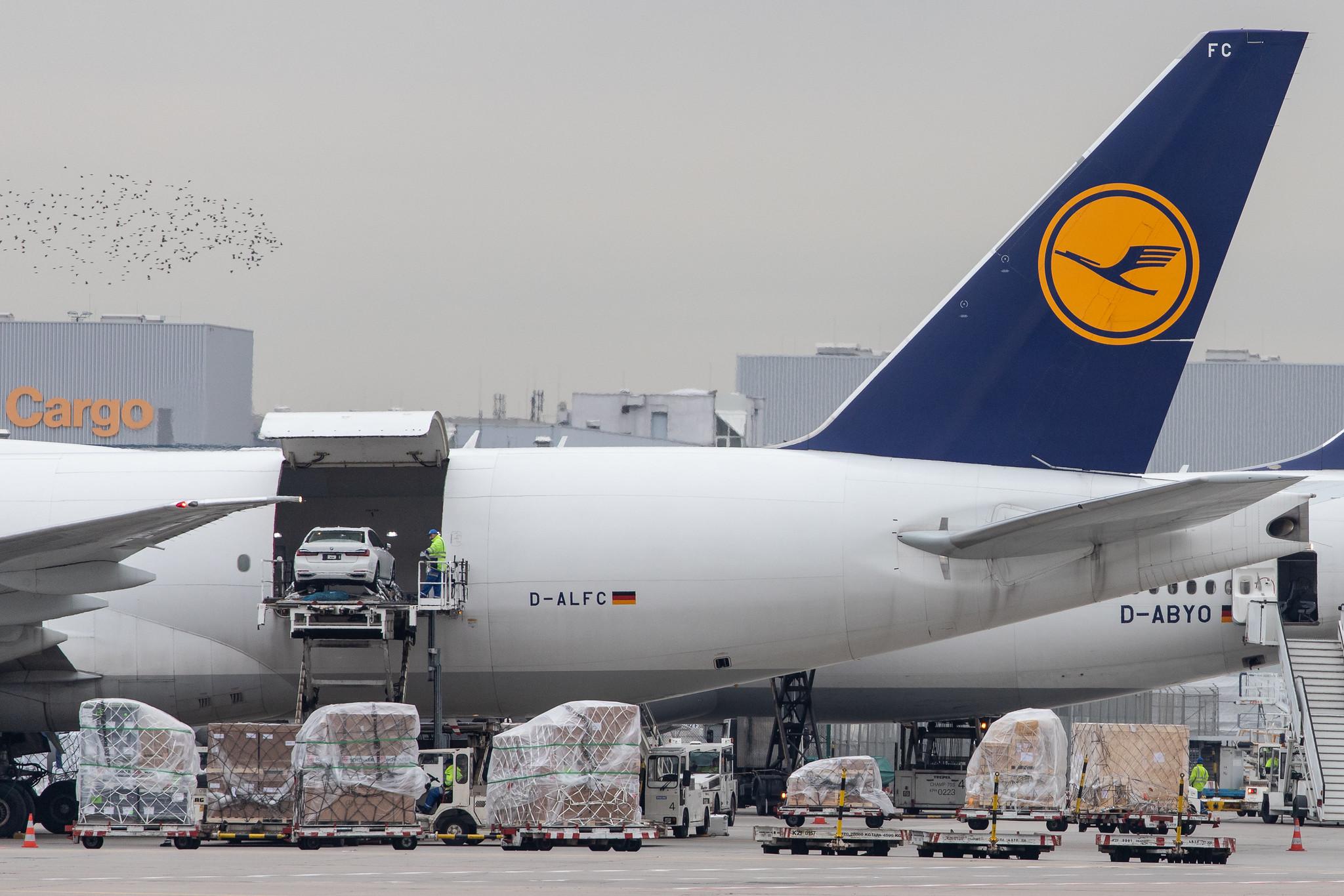 Frankfurt Airport: Lufthansa Cargo (/ GEC) |  Boeing 777-FBT B77L | D-ALFC | MSN 41676