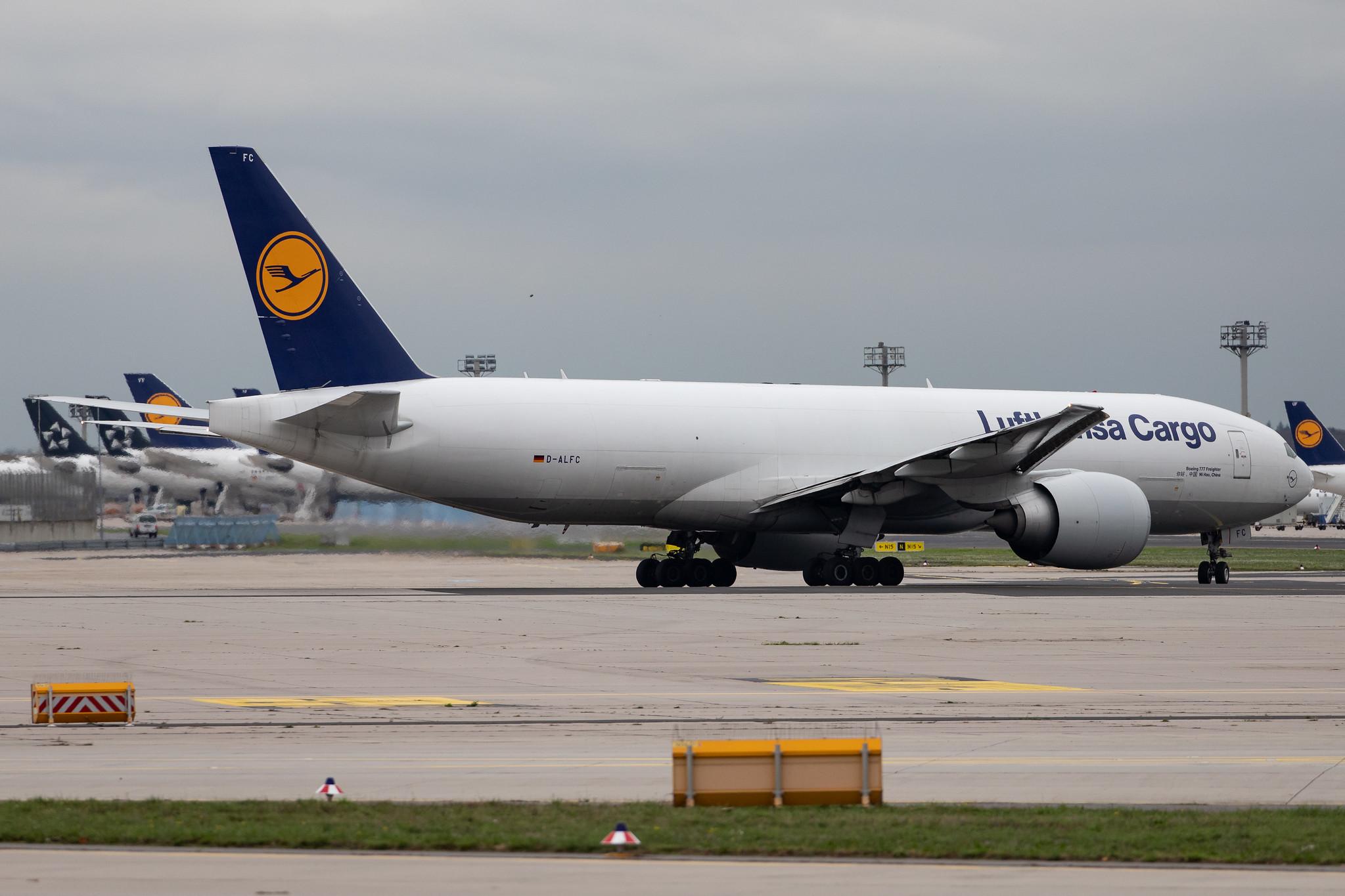 Frankfurt Airport: Lufthansa Cargo (/ GEC) |  Boeing 777-FBT B77L | D-ALFC | MSN 41676