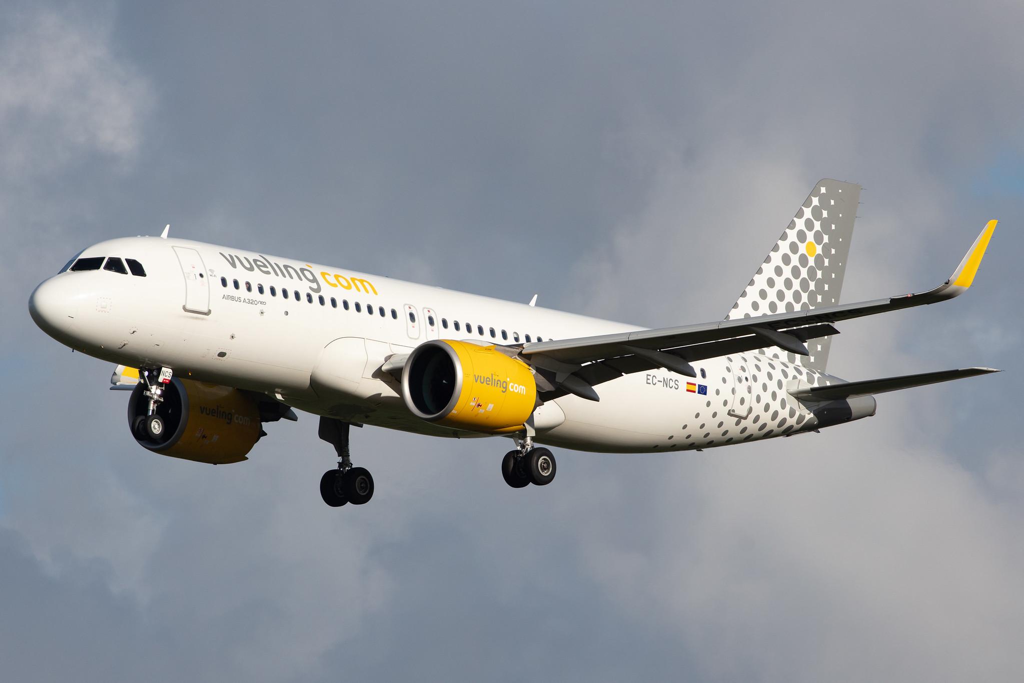 Amsterdam Airport Schiphol: Vueling (VY / VLG) |  Airbus A320-271N A20N | EC-NCS | MSN 8818