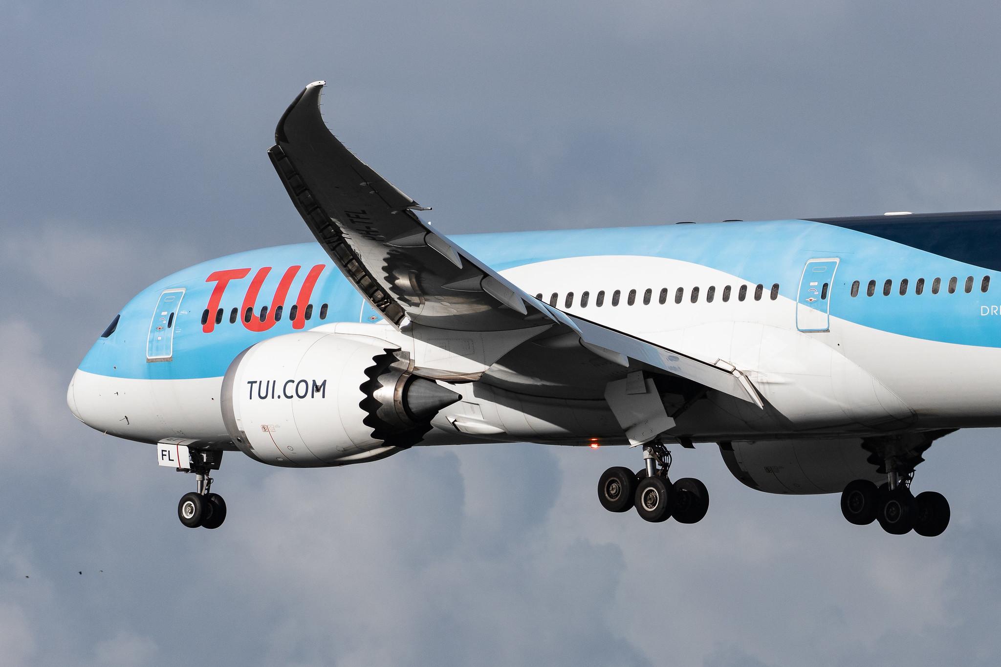 Amsterdam Airport Schiphol: TUI (X3 / TUI) | Operator: TUI fly Netherlands |  Boeing 787-8 Dreamliner B788 | PH-TFL | MSN 37228