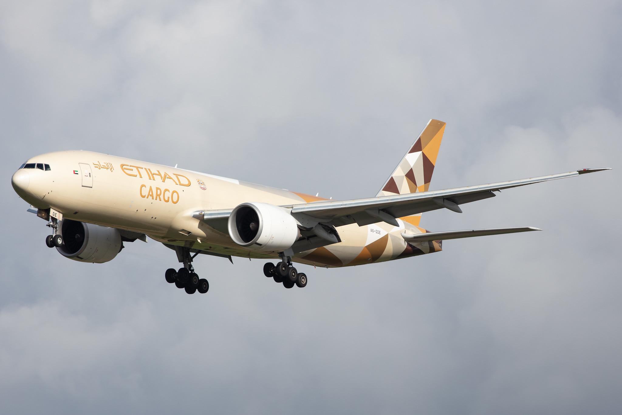 Amsterdam Airport Schiphol: Etihad Cargo (EY / ETD) | Operator: Etihad Airways |  Boeing 777-FFX B77L | A6-DDE | MSN 62745