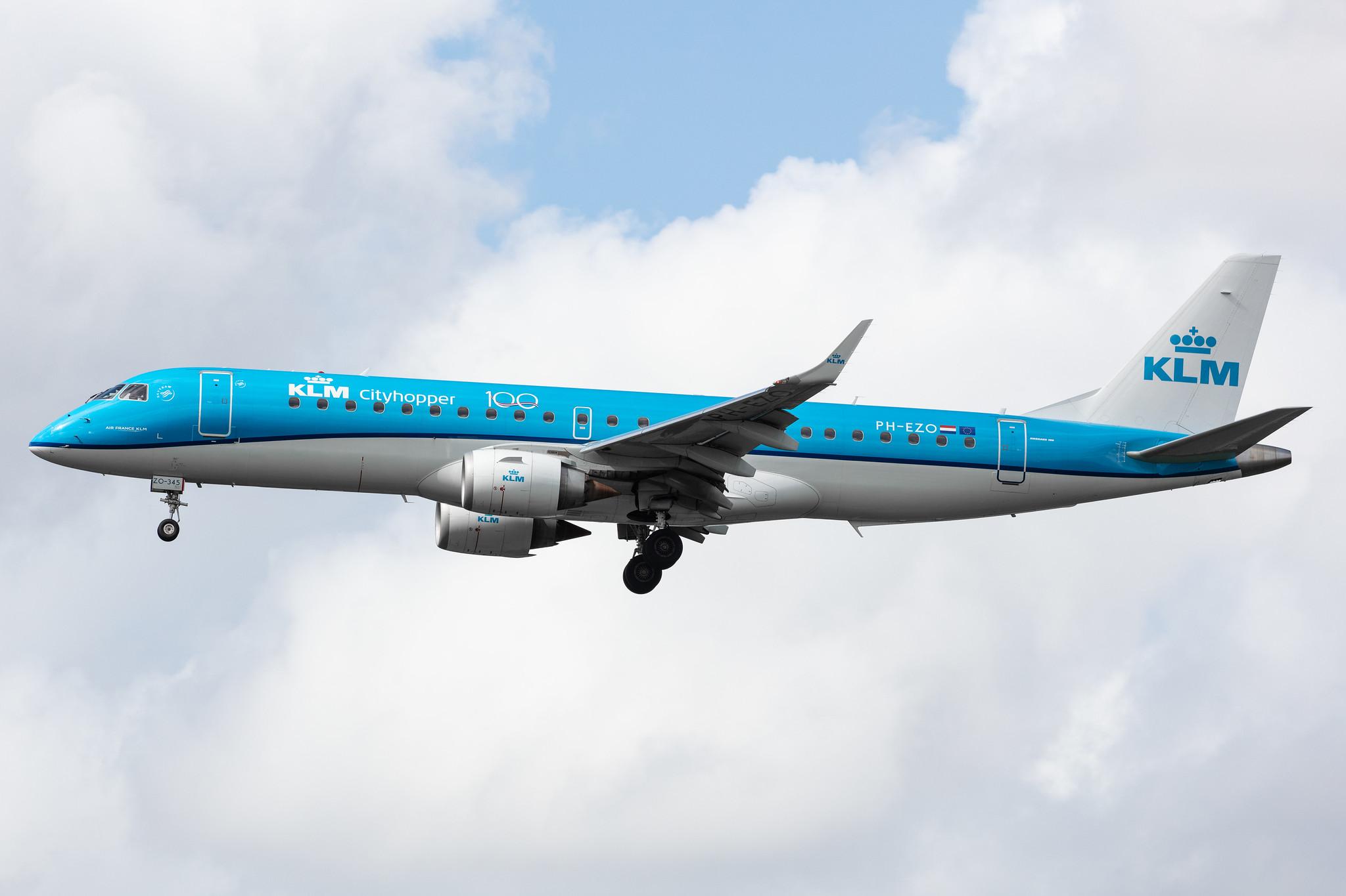 Amsterdam Airport Schiphol: KLM (KL / KLM) | Operator: KLM Cityhopper |  Embraer E190STD E190 | PH-EZO | MSN 19000345