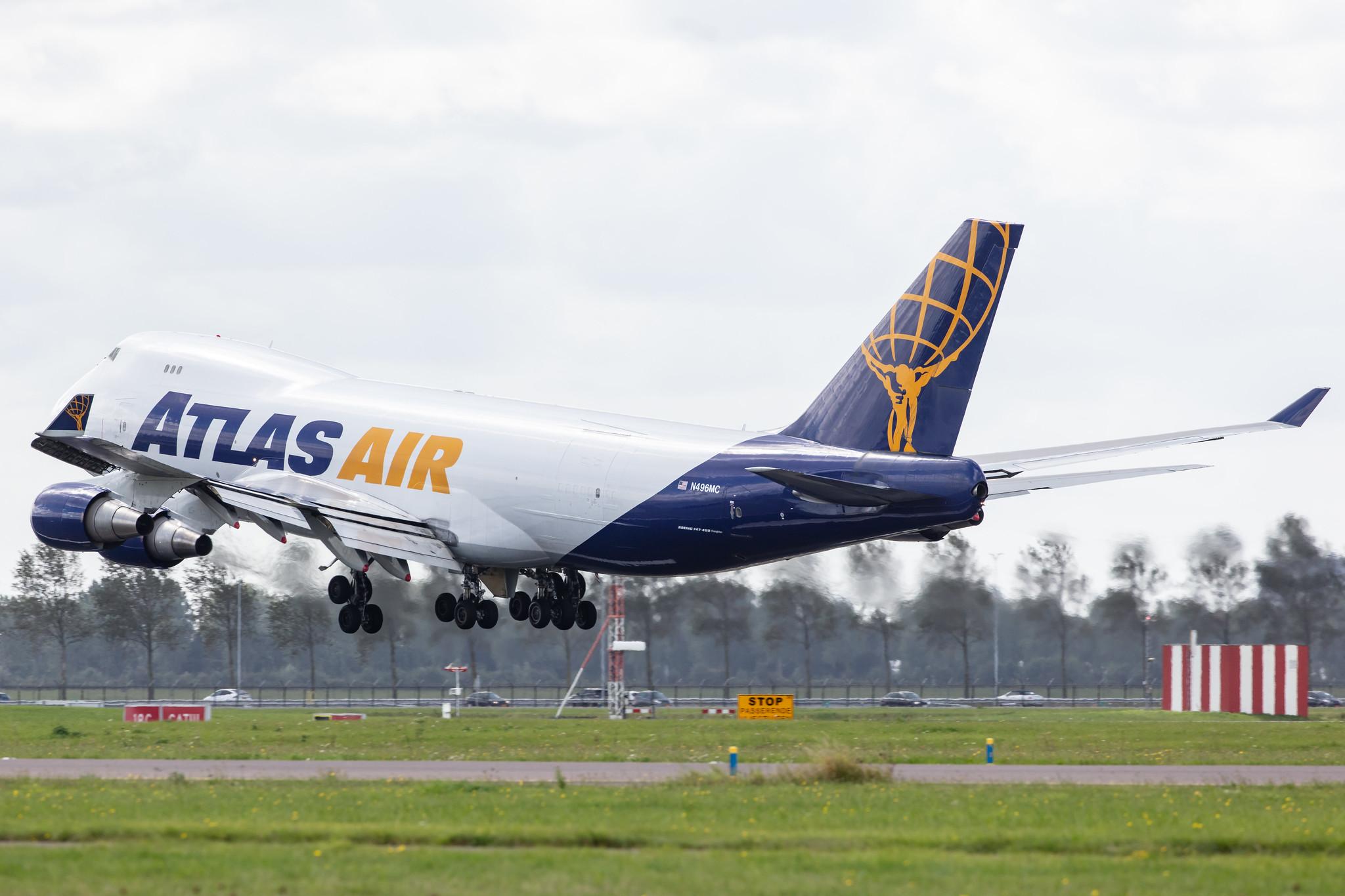 Amsterdam Airport Schiphol: Atlas Air (5Y / GTI) |  Boeing 747-47U(F) B744 | N496MC | MSN 29257