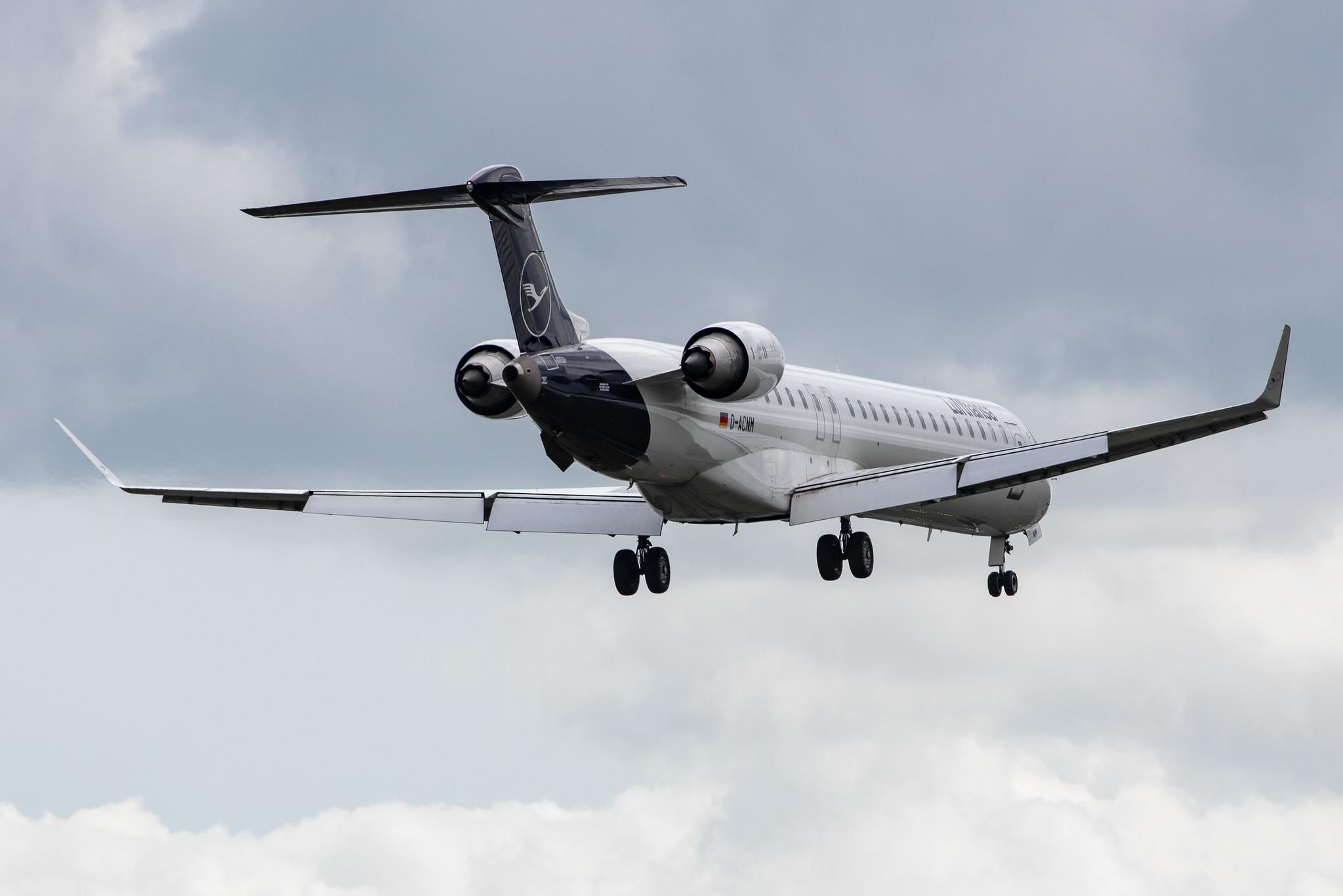 Amsterdam Airport Schiphol: Lufthansa (LH / DLH) | Operator: Lufthansa CityLine |  Mitsubishi CRJ-900LR CRJ9 | D-ACNM | MSN 15253