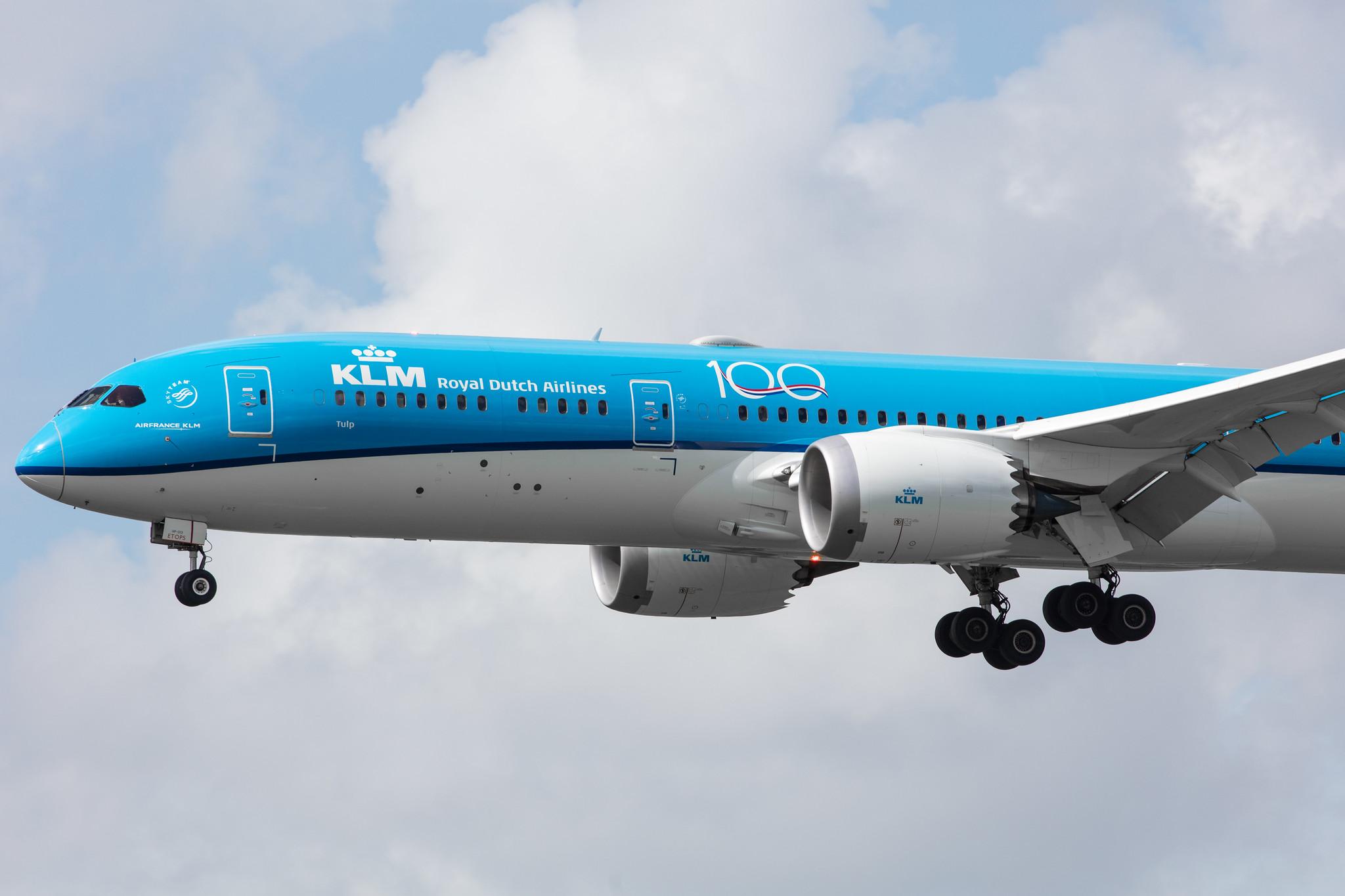 Amsterdam Airport Schiphol: KLM (KL / KLM) |  Boeing 787-9 Dreamliner B789 | PH-BHP | MSN 42506