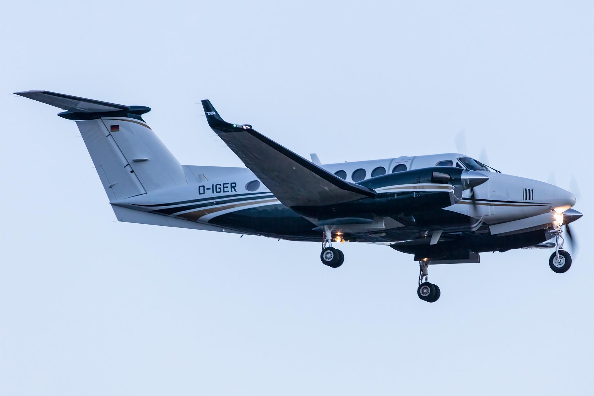 Hamburg Airport: Fair Air |  Beech B200GT Super King Air BE20 | D-IGER | MSN BY-218