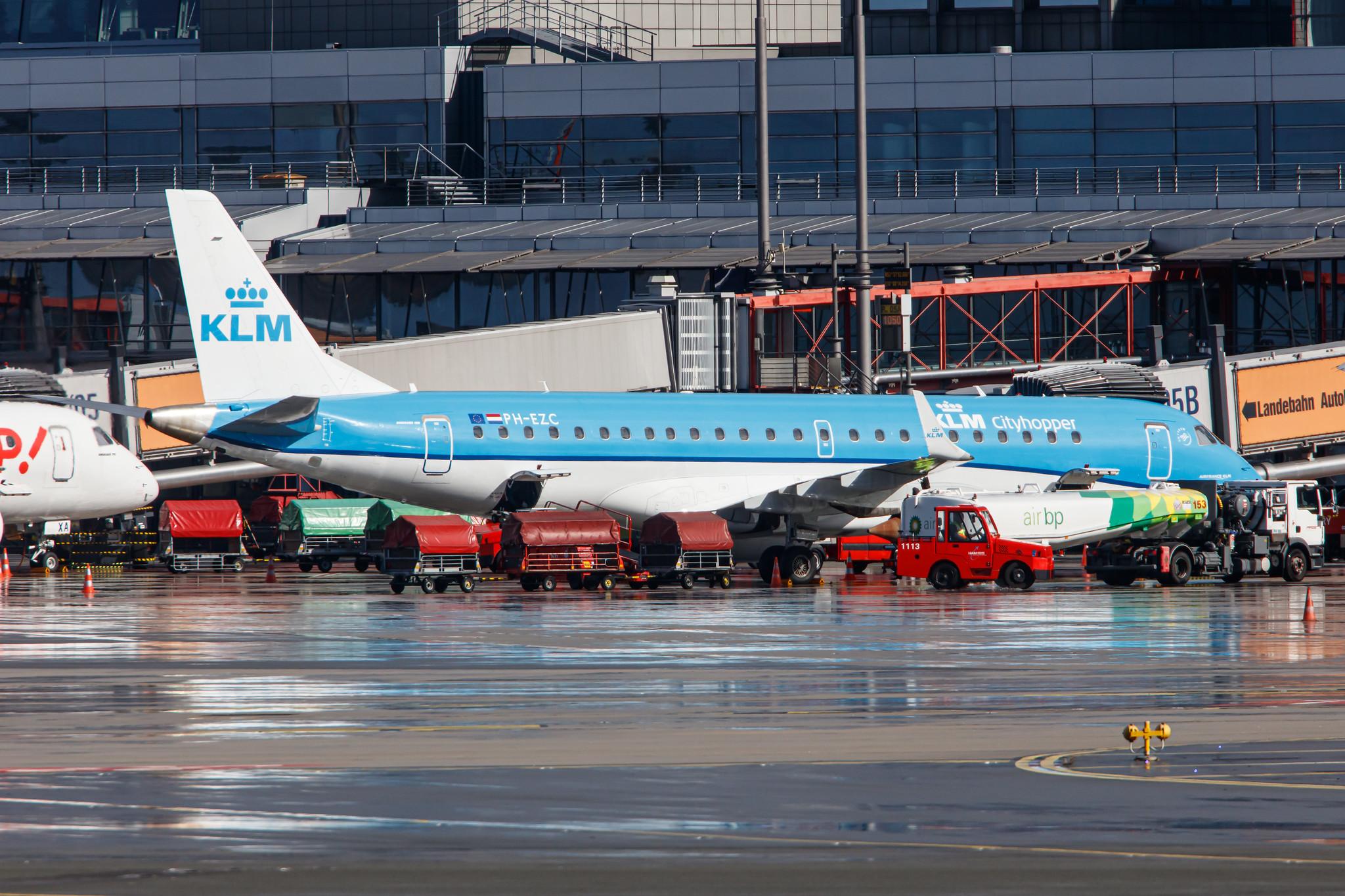 Hamburg Airport: KLM (KL / KLM) | Operator: KLM Cityhopper |  Embraer E190STD E190 | PH-EZC | MSN 19000250