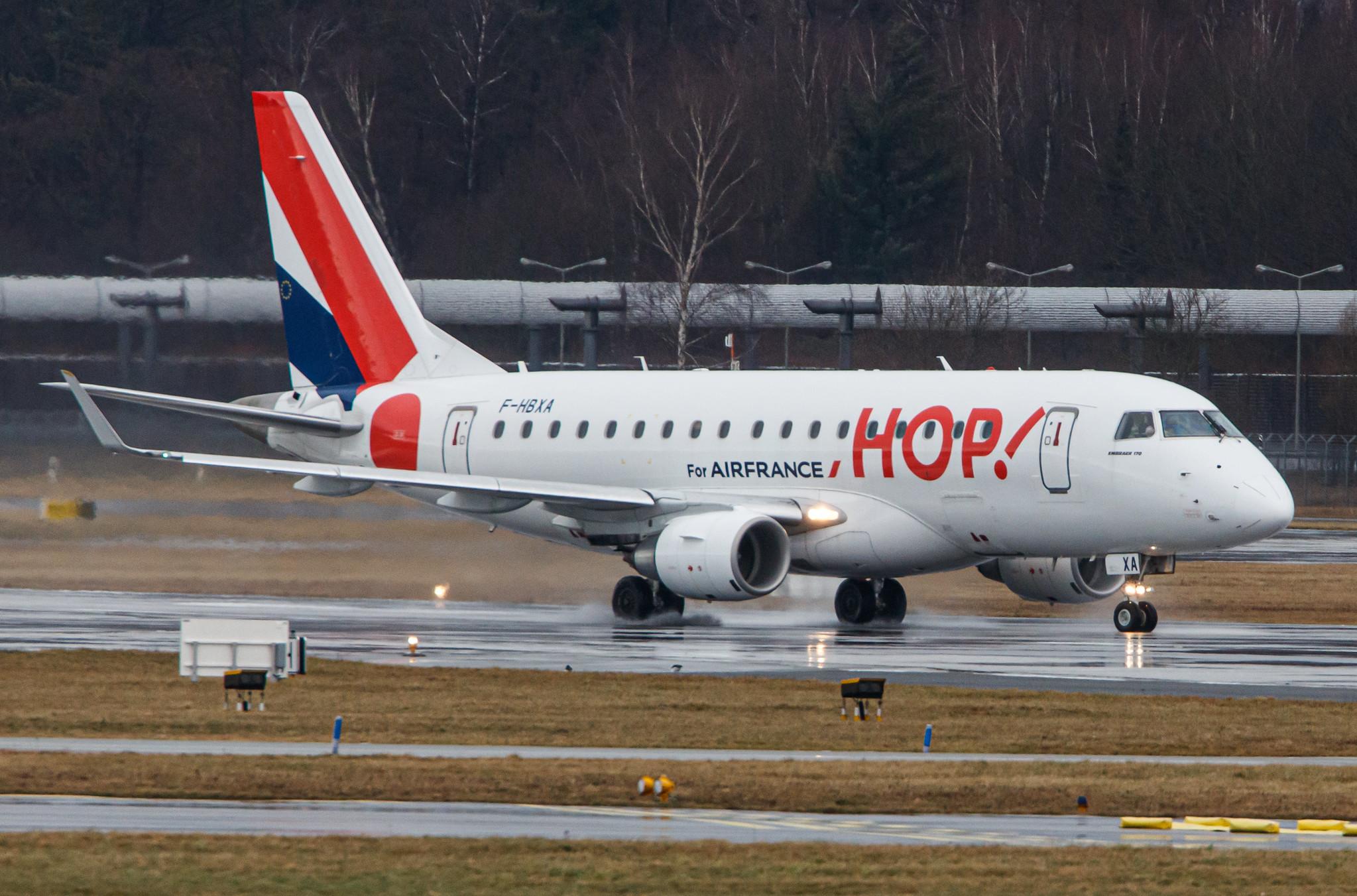 Hamburg Airport: Air France (AF / AFR) | Operator: Air France Hop |  Embraer E170STD E170 | F-HBXA | MSN 17000237