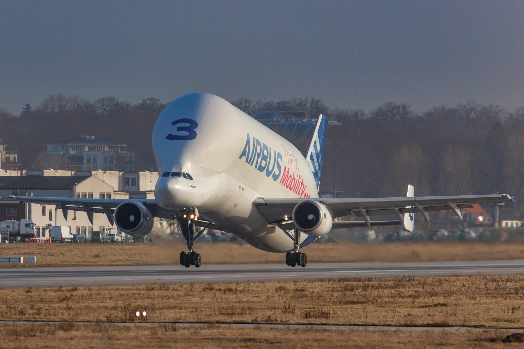 Hamburg Finkenwerder: Airbus Transport International (4Y / BGA) |  Airbus A300-608ST Beluga A3ST | F-GSTC | MSN 765