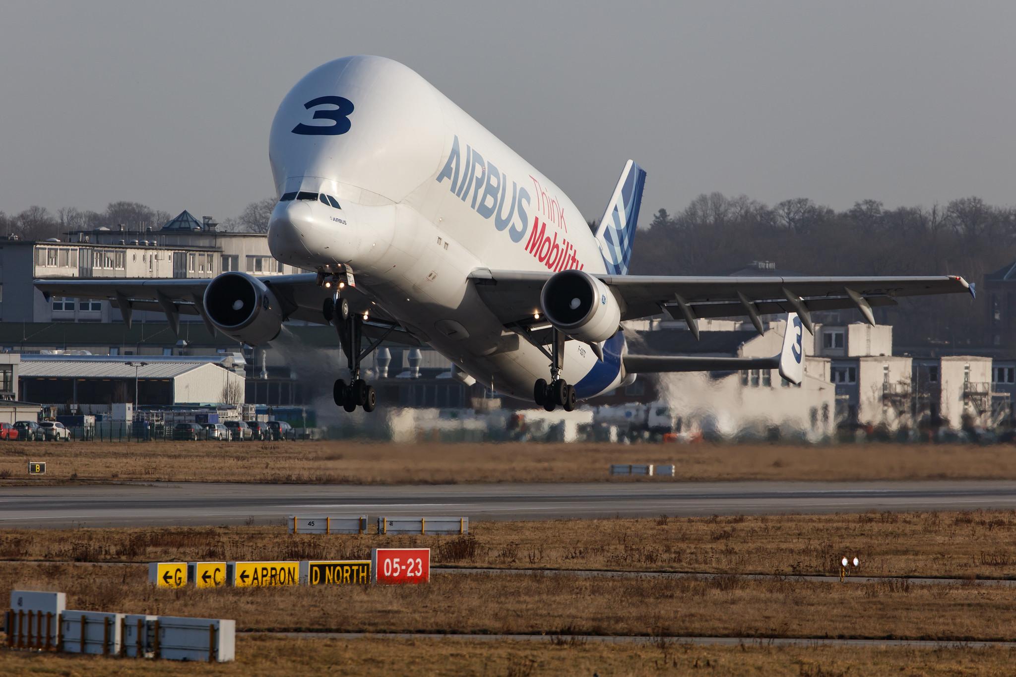 Hamburg Finkenwerder: Airbus Transport International (4Y / BGA) |  Airbus A300-608ST Beluga A3ST | F-GSTC | MSN 765