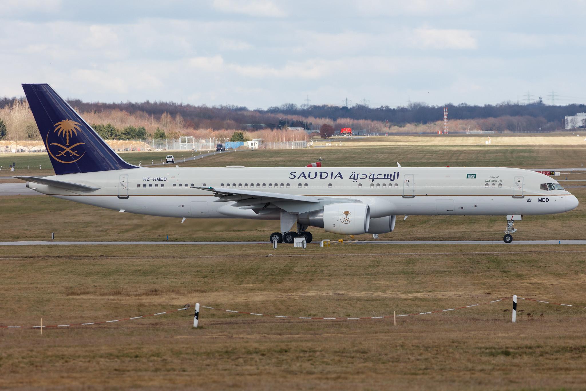 Hamburg Airport: Saudi Royal Flight (SV / SVA) | Operator: Saudia |  Boeing 757-23A B752 | HZ-HMED | MSN 25495