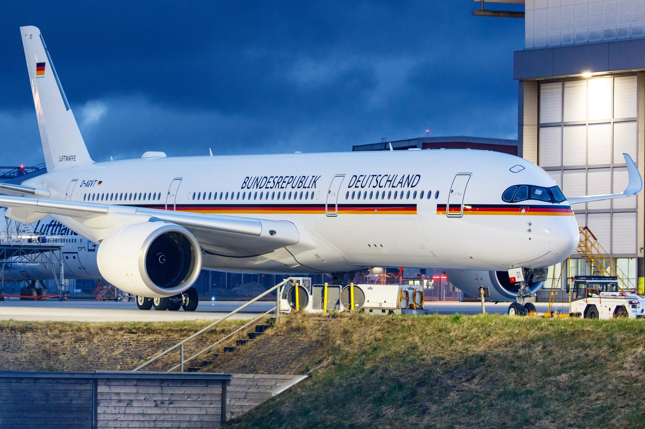 Hamburg Airport: German Air Force (/ GAF) |  Airbus A350-941CJ A359 | D-AGVT | MSN 468