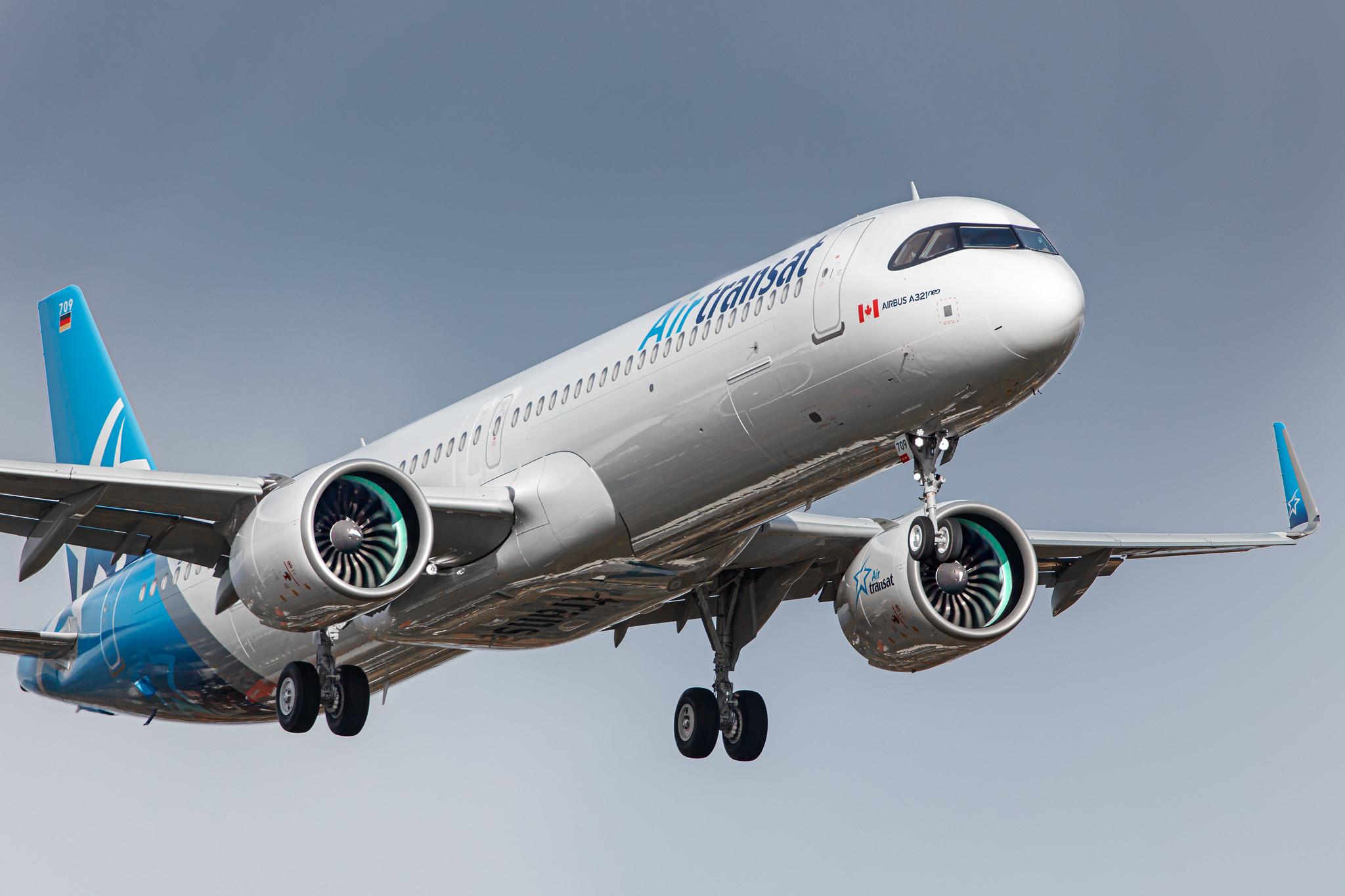 Hamburg Airport: Air Transat (TS / TSC) |  Airbus A321-271NX A21N | D-AVYR (C-GOIS) | MSN 10282