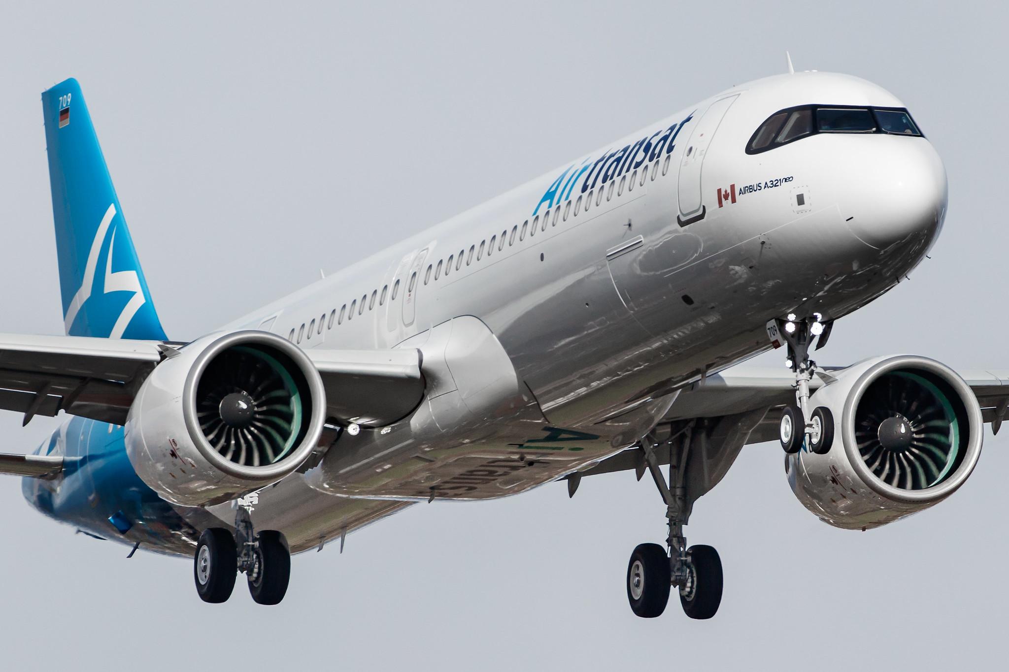 Hamburg Airport: Air Transat (TS / TSC) |  Airbus A321-271NX A21N | D-AVYR (C-GOIS) | MSN 10282