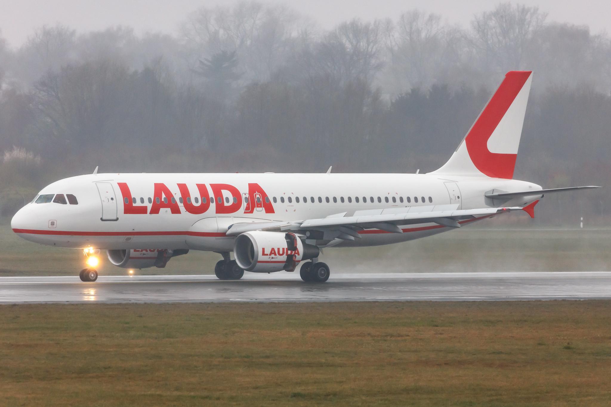 Hamburg Airport: Lauda Europe (LW / LDA) |  Airbus A320-214 A320 | 9H-LMP | MSN 03616