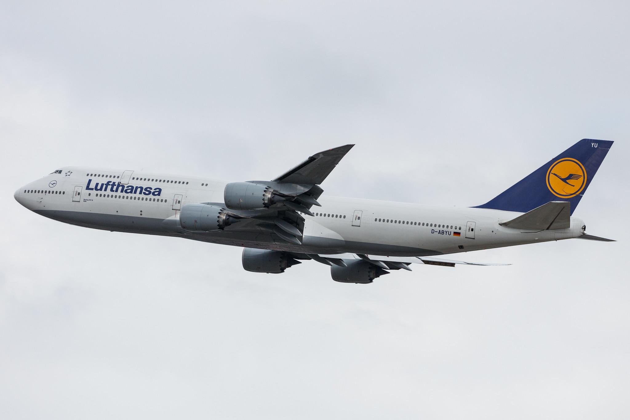 Hamburg Airport: Lufthansa (LH / DLH) |  Boeing 747-830 B748 | D-ABYU | MSN 37845