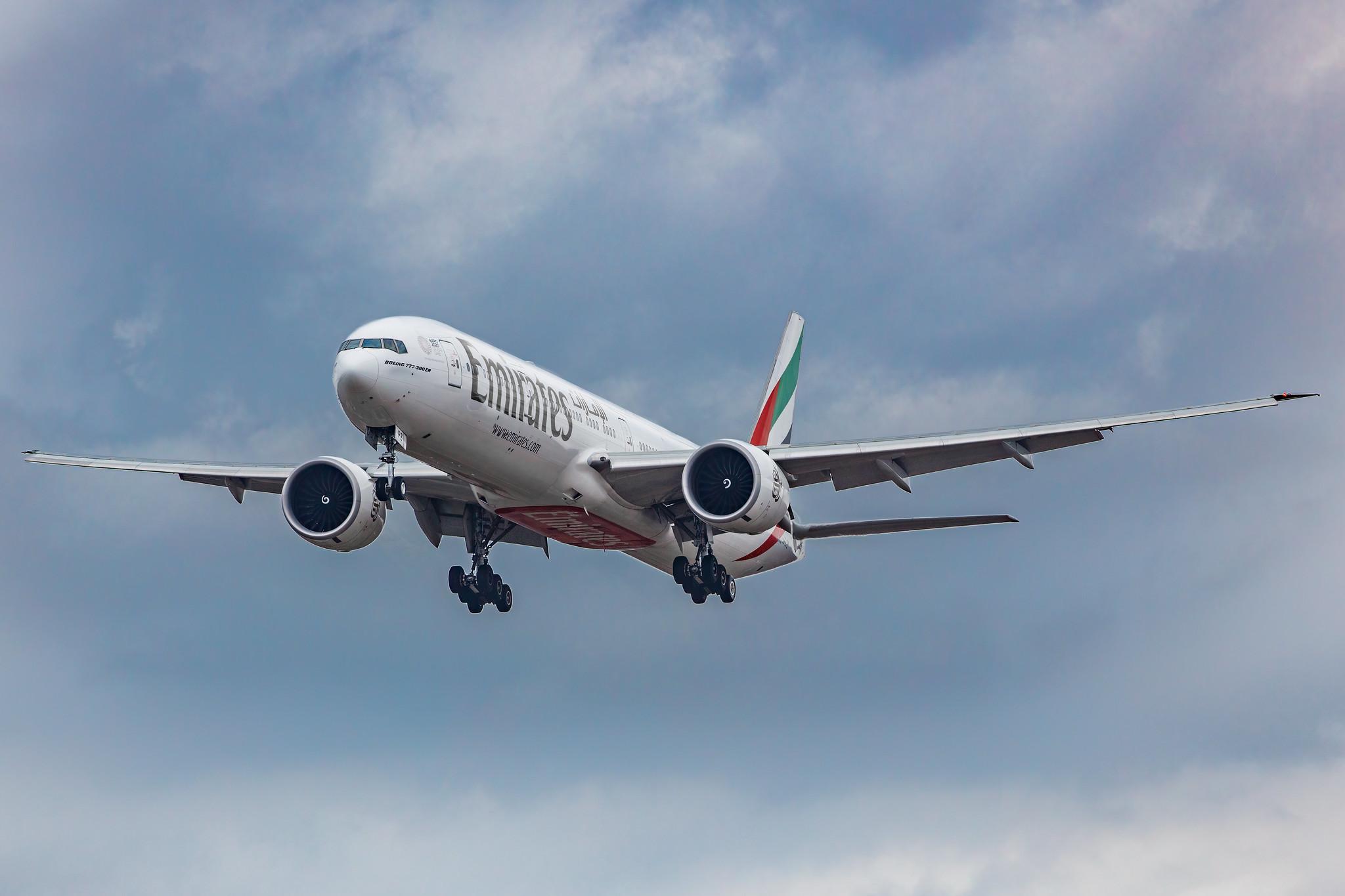 Hamburg Airport: Emirates (EK / UAE) |  Boeing 777-31H(ER) B77W | A6-EPZ | MSN 42345