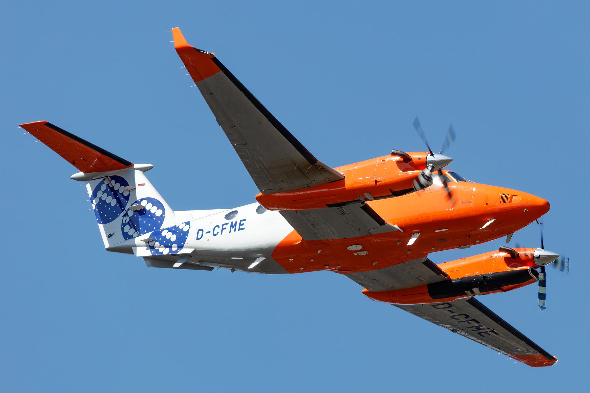 Hamburg Airport: FCS Flight Calibration Services (/ FCK) | Operator: Flight Calibration Services |  Beech 300 Super King Air 350 B350 | D-CFME | MSN FL-627