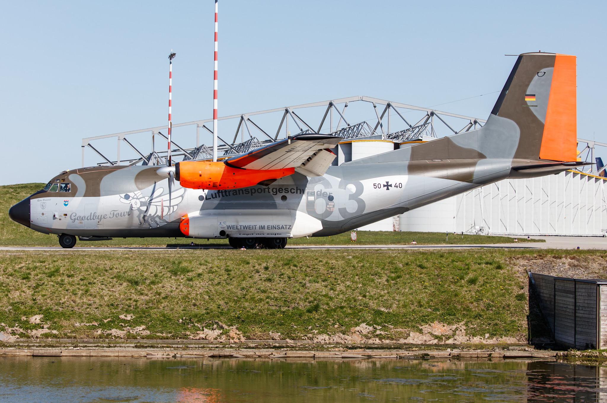 Hamburg Airport: German Air Force (/ GAF) | Transall C-160D C160 | 50+40 | MSN D62