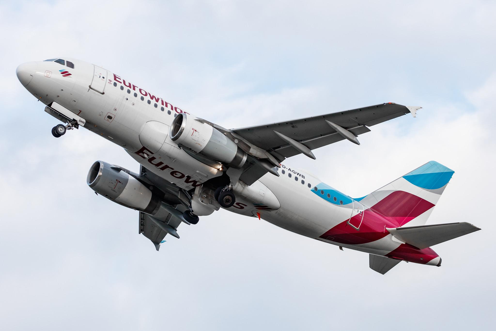 Hamburg Airport: Eurowings (EW / EWG) |  Airbus A319-132 A319 | D-AGWB | MSN 2833