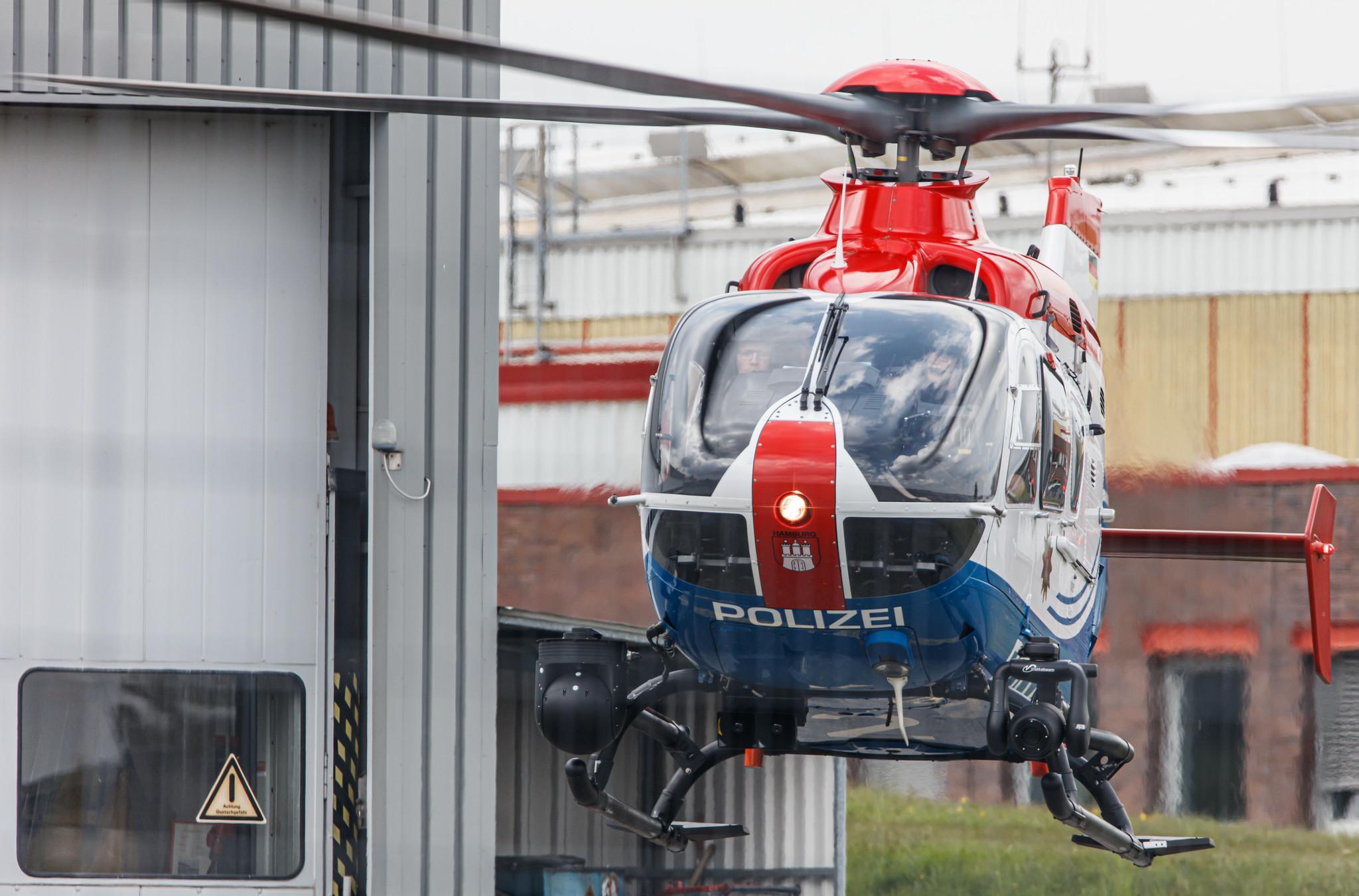 Hamburg Airport: Polizei Hamburg | Airbus Helicopters H135 EC35 | D-HTWO | MSN 0343