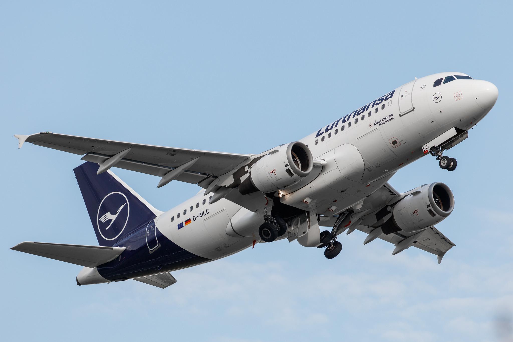 Hamburg Airport: Lufthansa (LH / DLH) |  Airbus A319-114 A319 | D-AILC | MSN 0616