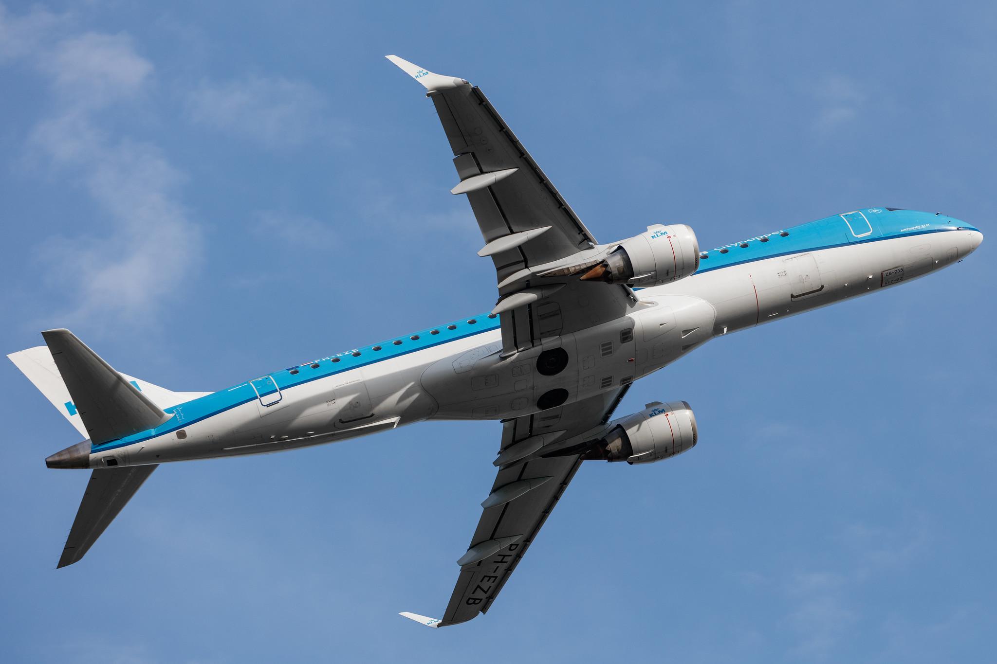 Hamburg Airport: KLM (KL / KLM) | Operator: KLM Cityhopper |  Embraer E190STD E190 | PH-EZB | MSN 19000235