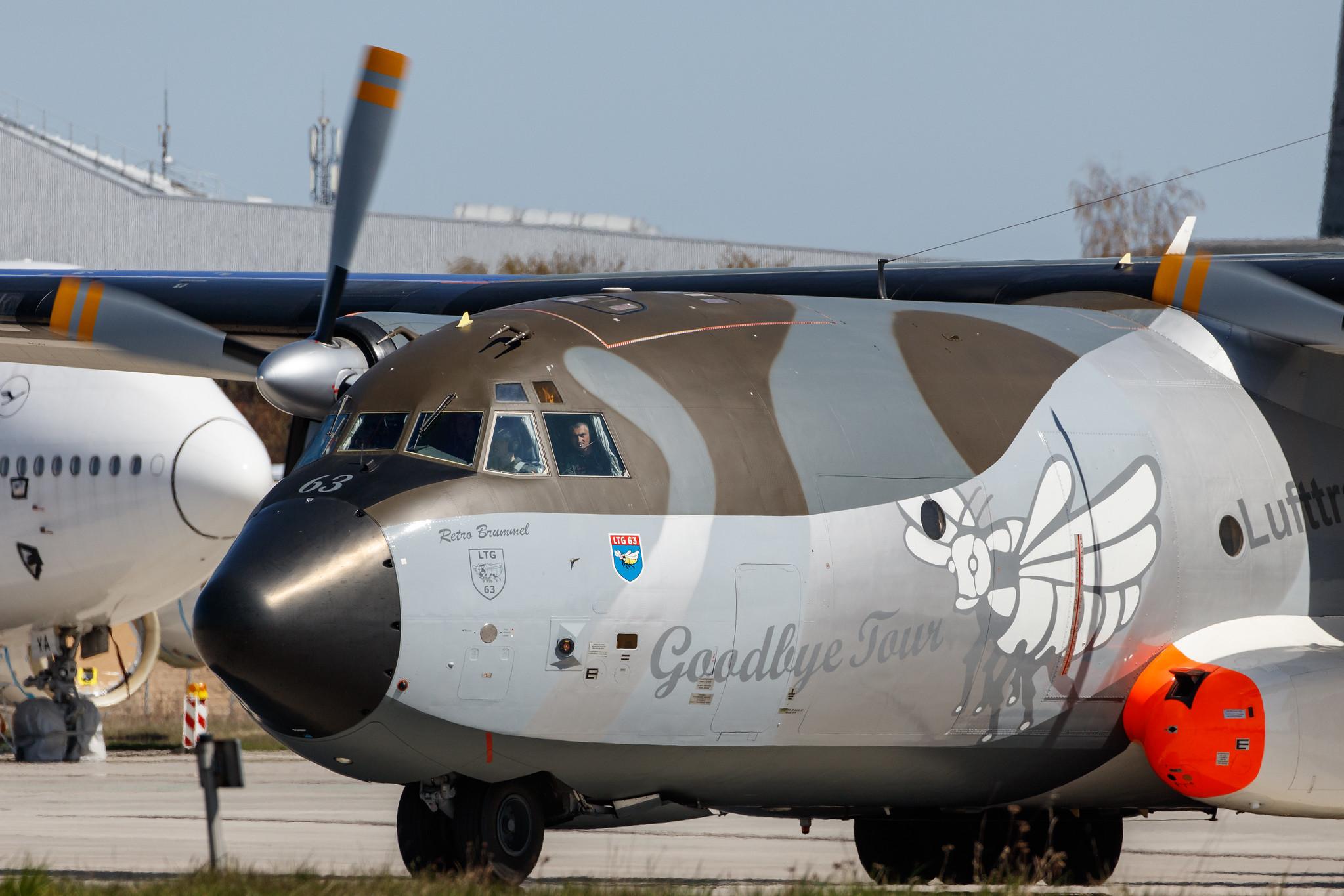 Hamburg Airport: German Air Force (/ GAF) | Transall C-160D C160 | 50+40 | MSN D62