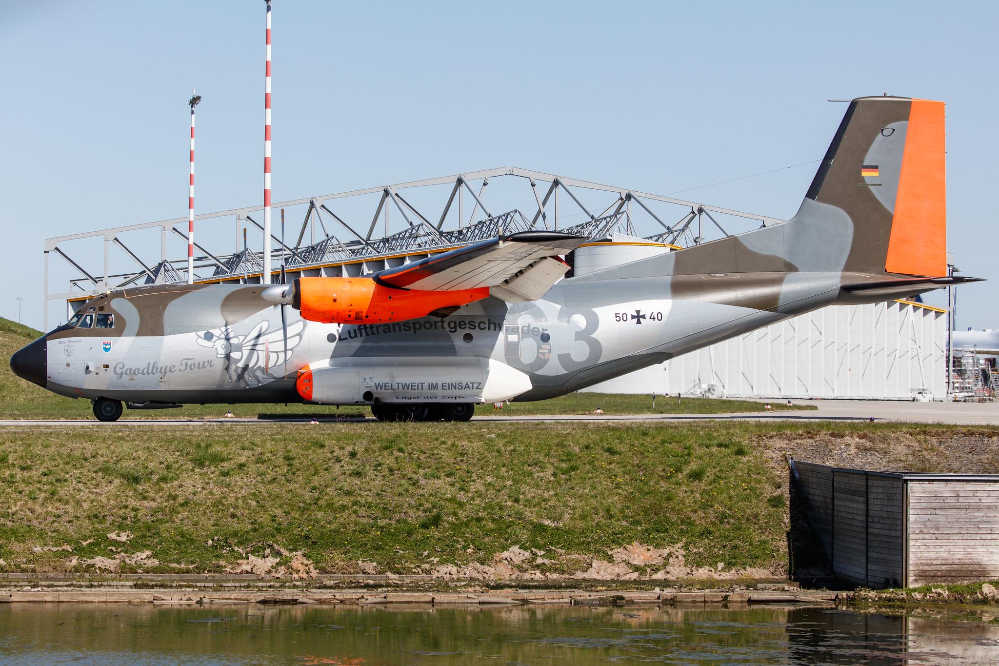 Hamburg Airport: German Air Force (/ GAF) | Transall C-160D C160 | 50+40 | MSN D62