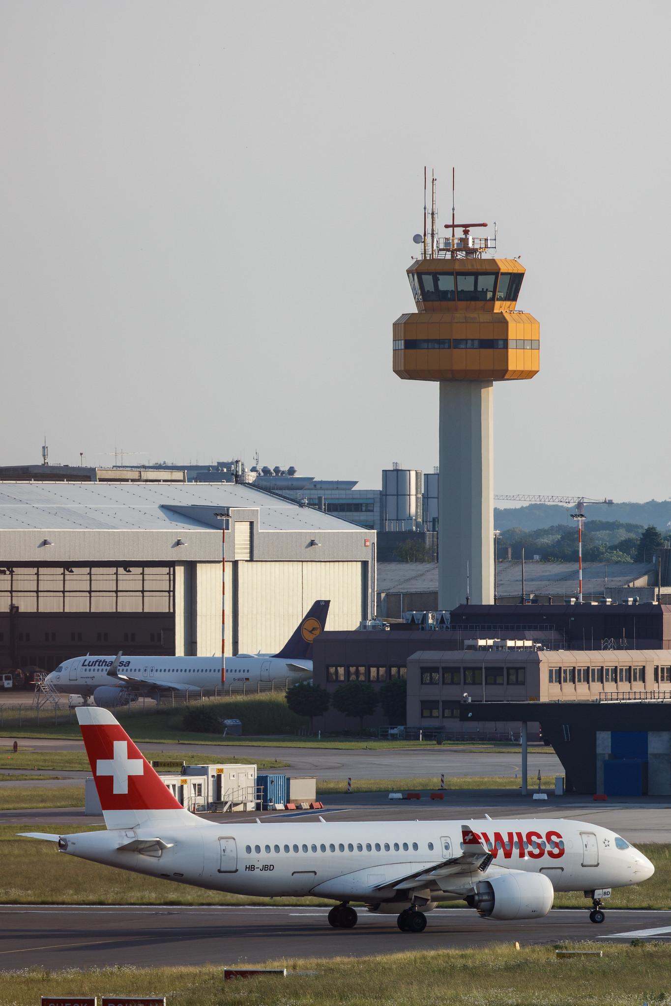 Hamburg Airport: Swiss (LX / SWR) |  Airbus A220-100 BCS1 | HB-JBD | MSN 50013