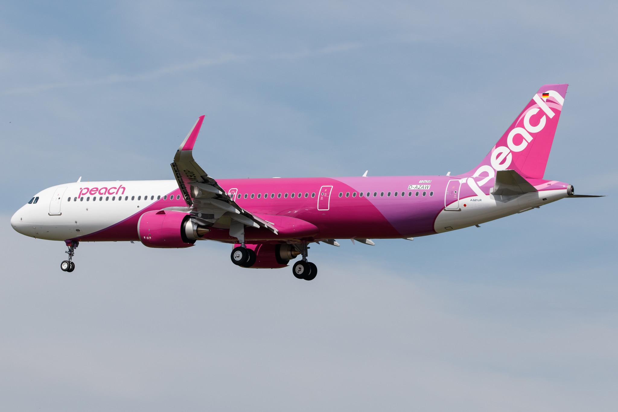 Hamburg Airport: Peach (MM / APJ) |  Airbus A321-251NX A21N | D-AZAW | MSN 10458