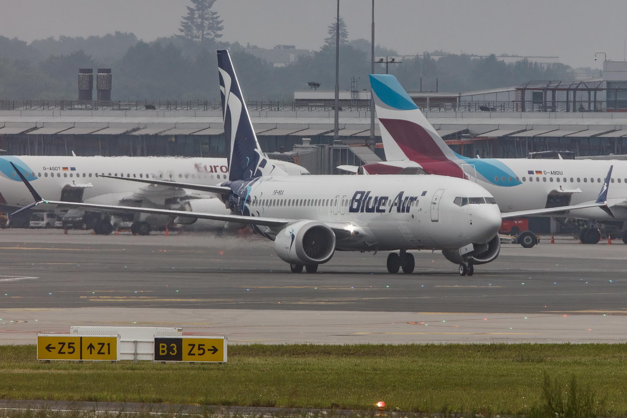 Hamburg Airport: Blue Air (0B / BLA) |  Boeing 737 MAX 8 B38M | YR-MXA | MSN 43309