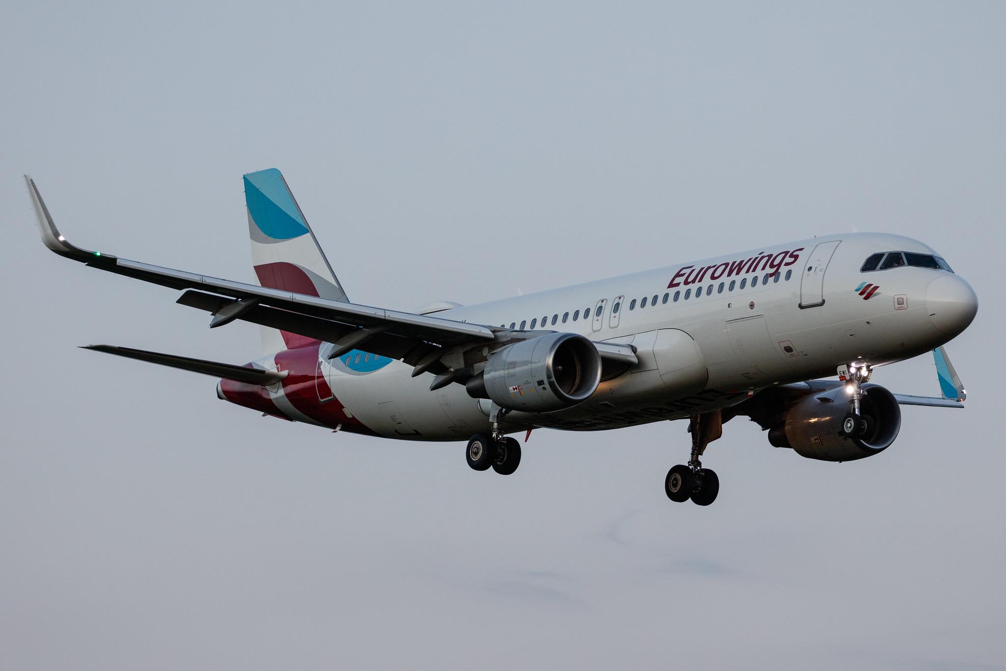 Hamburg Airport: Eurowings (EW / EWG) |  Airbus A320-214 A320 | D-AEWI | MSN 7210