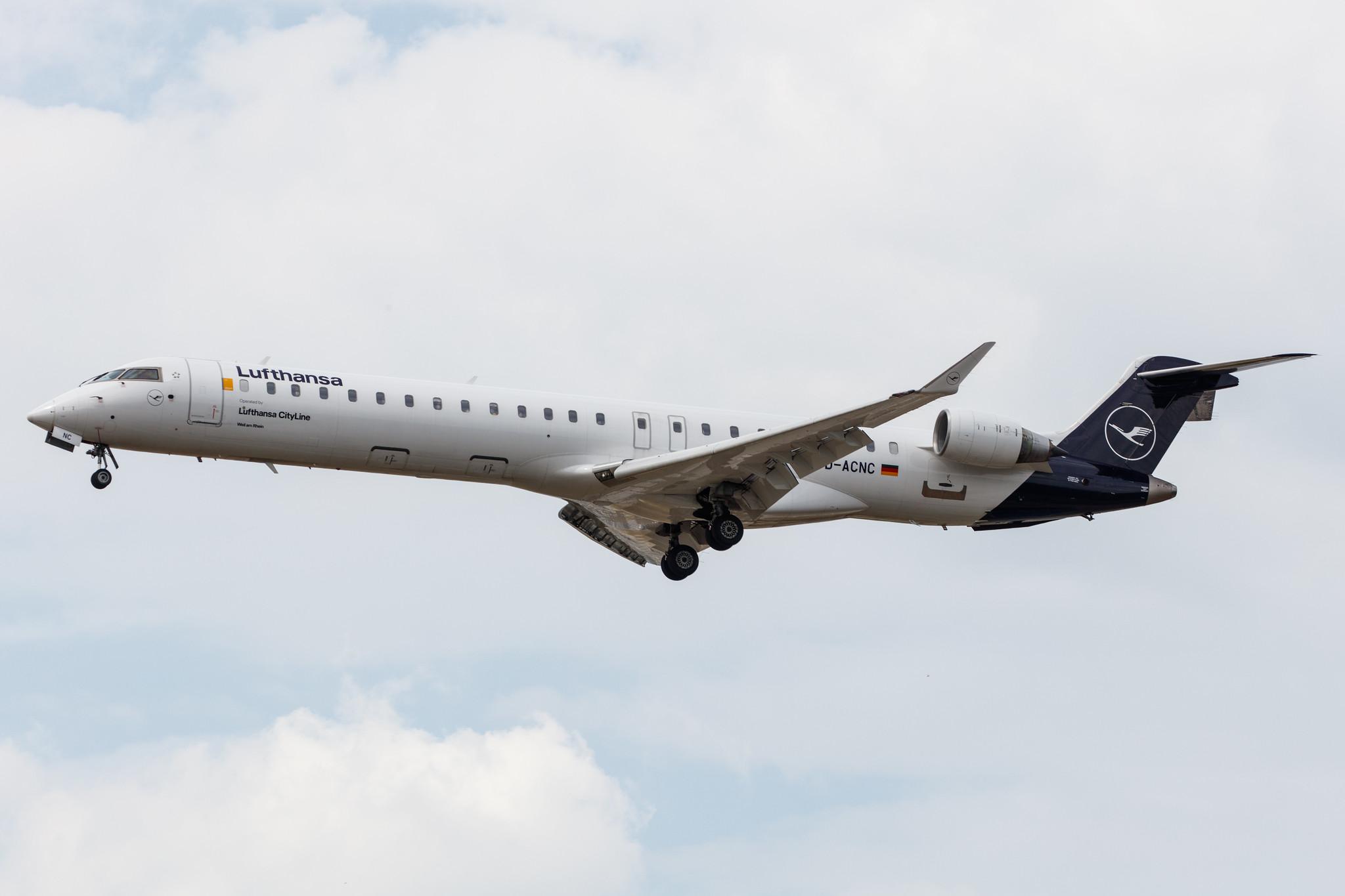 Frankfurt Airport: Lufthansa (LH / DLH) | Operator: Lufthansa CityLine |  Mitsubishi CRJ-900LR CRJ9 | D-ACNC | MSN 15236
