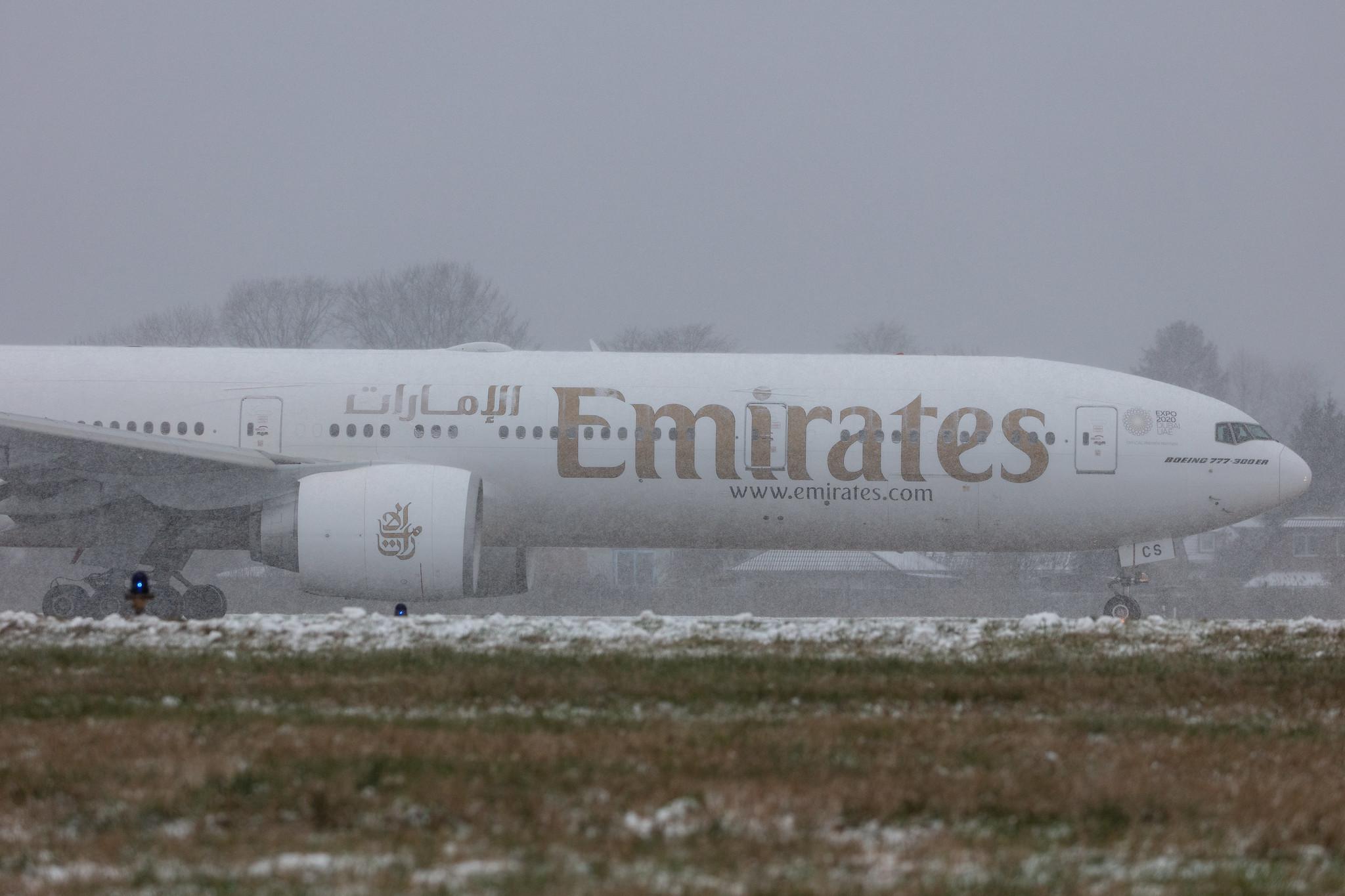 Hamburg Airport: Emirates (EK / UAE) |  Boeing 777-31H(ER) B77W | A6-ECS | MSN 38980